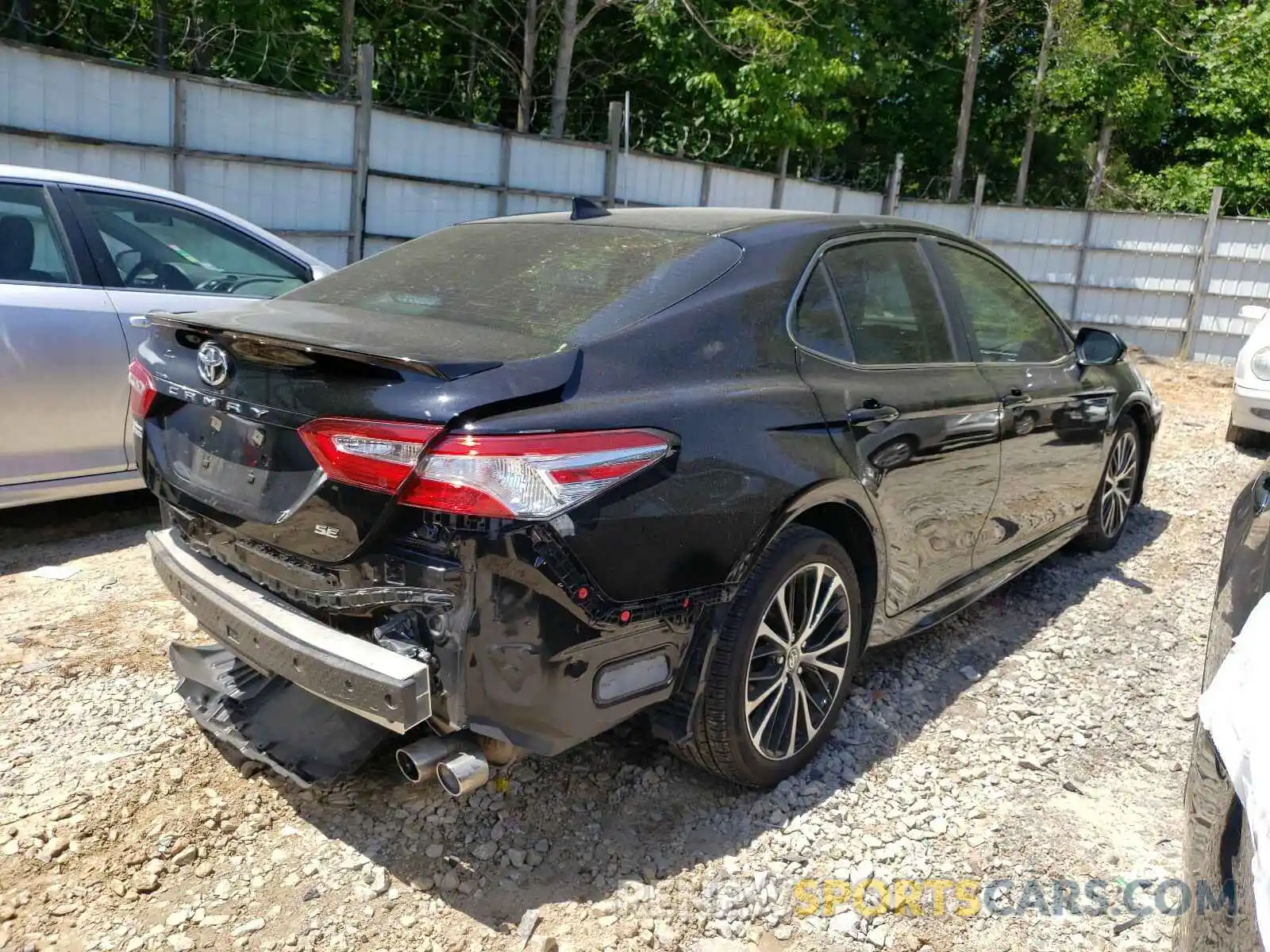 4 Photograph of a damaged car 4T1G11AK7LU950074 TOYOTA CAMRY 2020