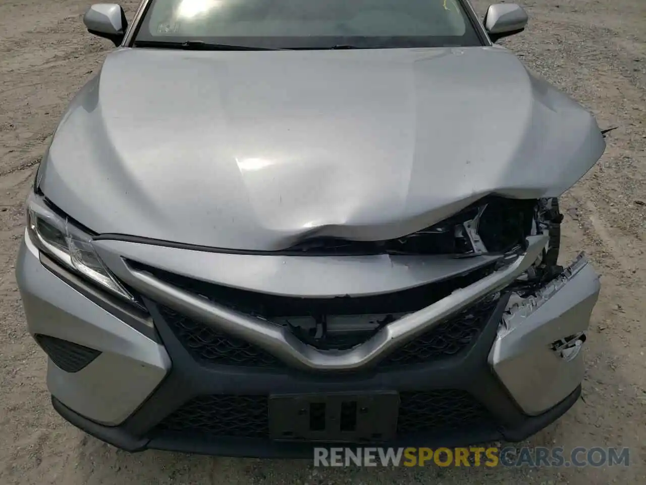 7 Photograph of a damaged car 4T1G11AK7LU952553 TOYOTA CAMRY 2020