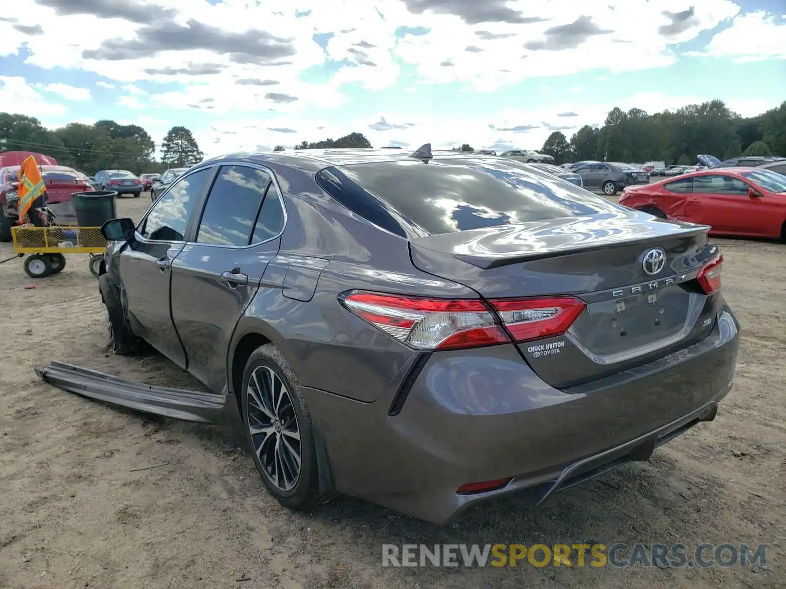 3 Photograph of a damaged car 4T1G11AK7LU957607 TOYOTA CAMRY 2020