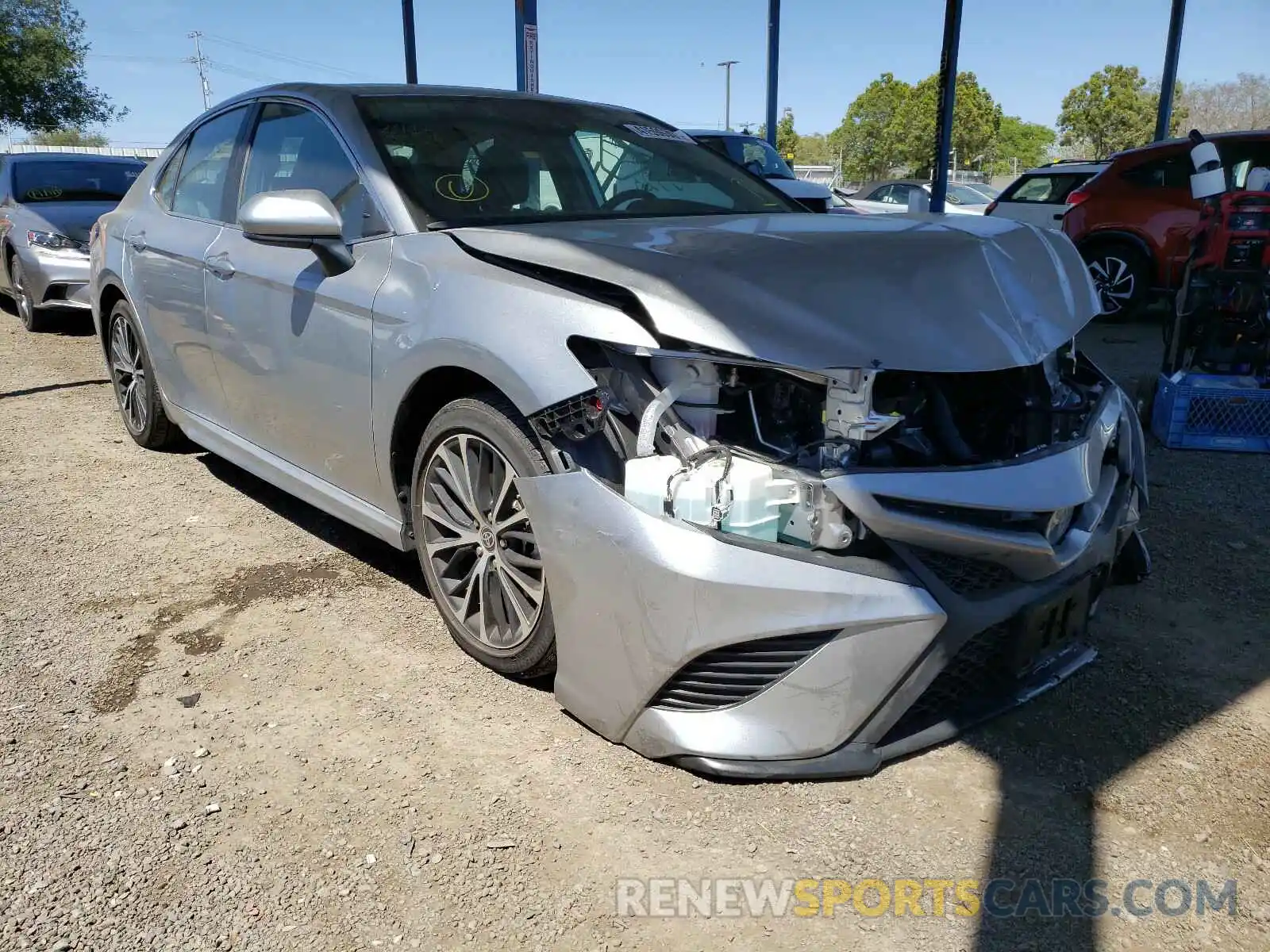 1 Photograph of a damaged car 4T1G11AK7LU969191 TOYOTA CAMRY 2020