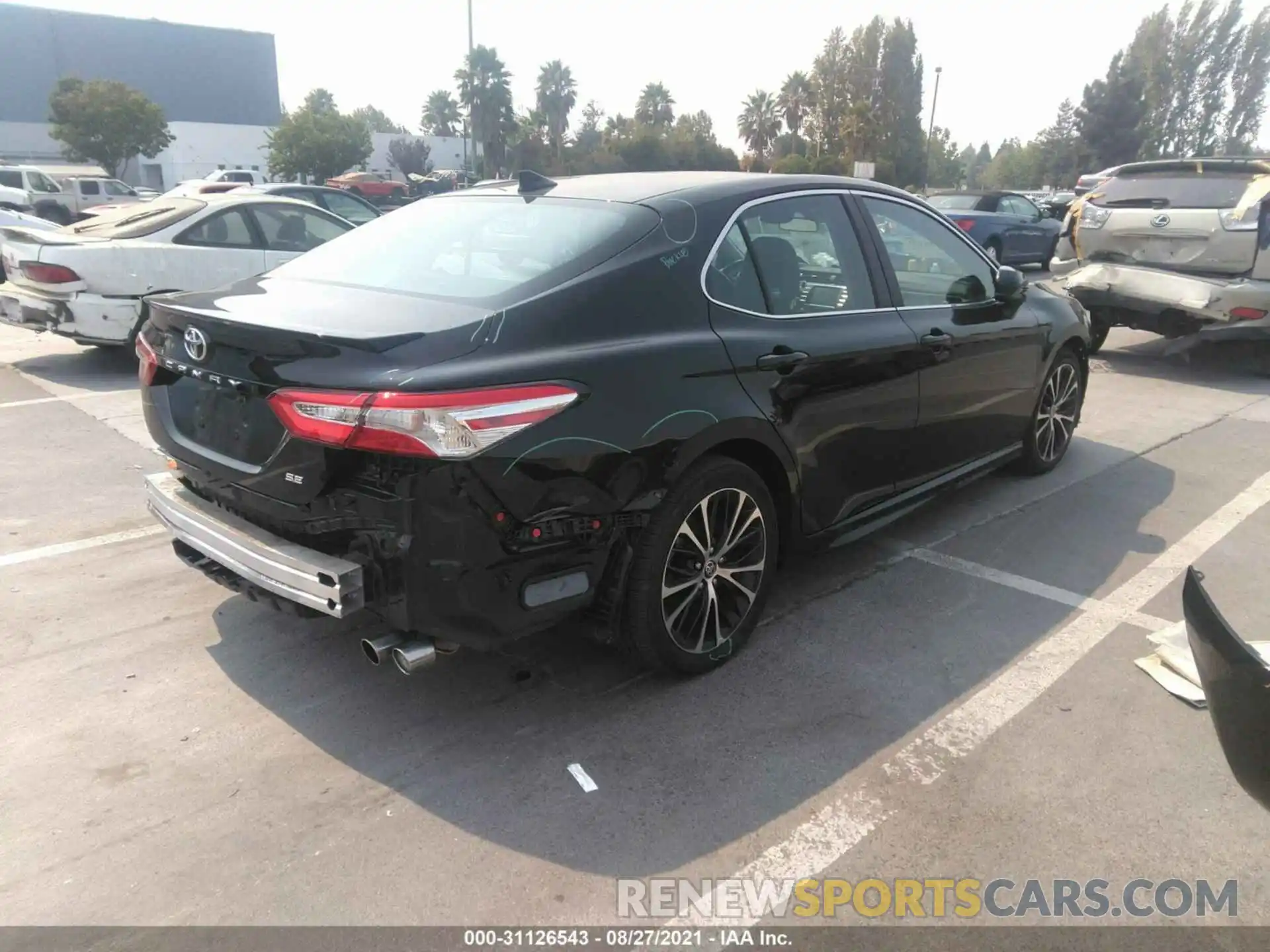 4 Photograph of a damaged car 4T1G11AK7LU977159 TOYOTA CAMRY 2020