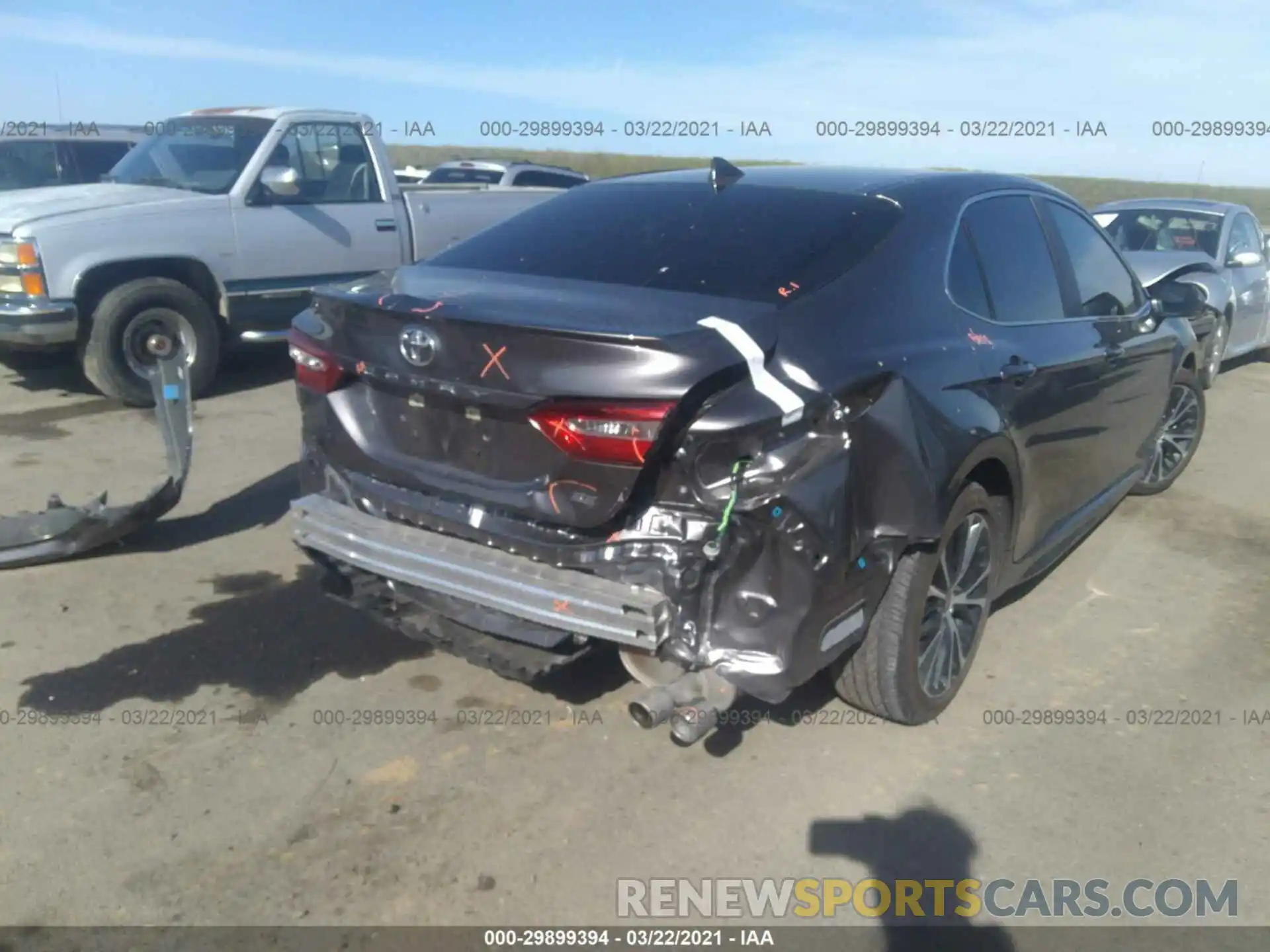 6 Photograph of a damaged car 4T1G11AK7LU988422 TOYOTA CAMRY 2020