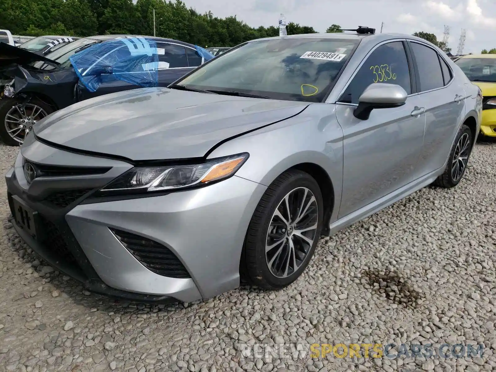 2 Photograph of a damaged car 4T1G11AK7LU992485 TOYOTA CAMRY 2020