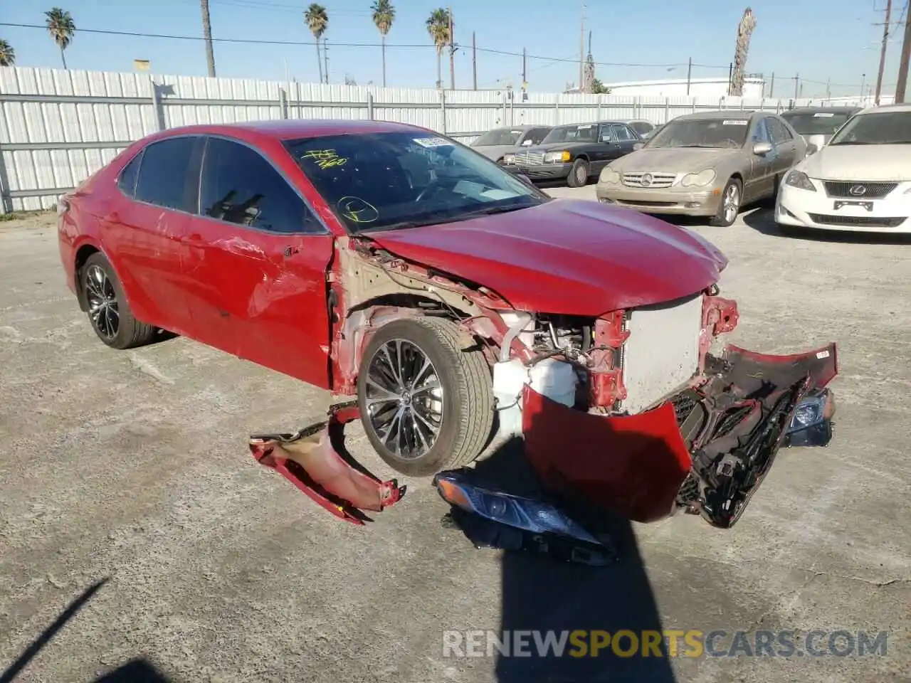 1 Photograph of a damaged car 4T1G11AK8LU303215 TOYOTA CAMRY 2020