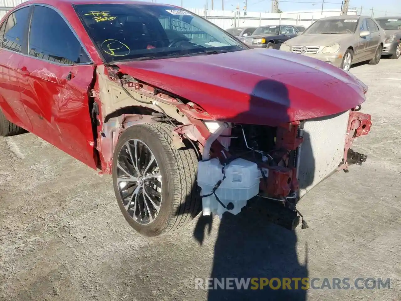 9 Photograph of a damaged car 4T1G11AK8LU303215 TOYOTA CAMRY 2020