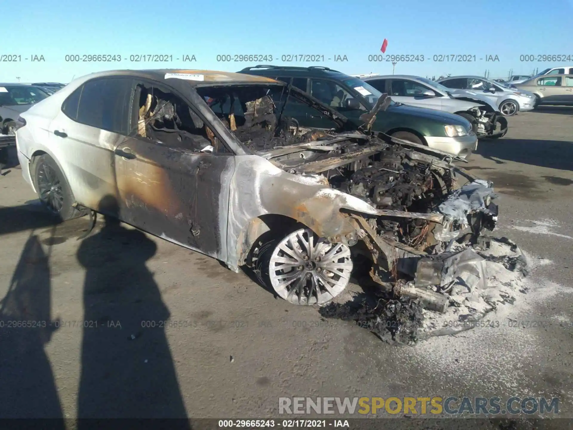 1 Photograph of a damaged car 4T1G11AK8LU306745 TOYOTA CAMRY 2020