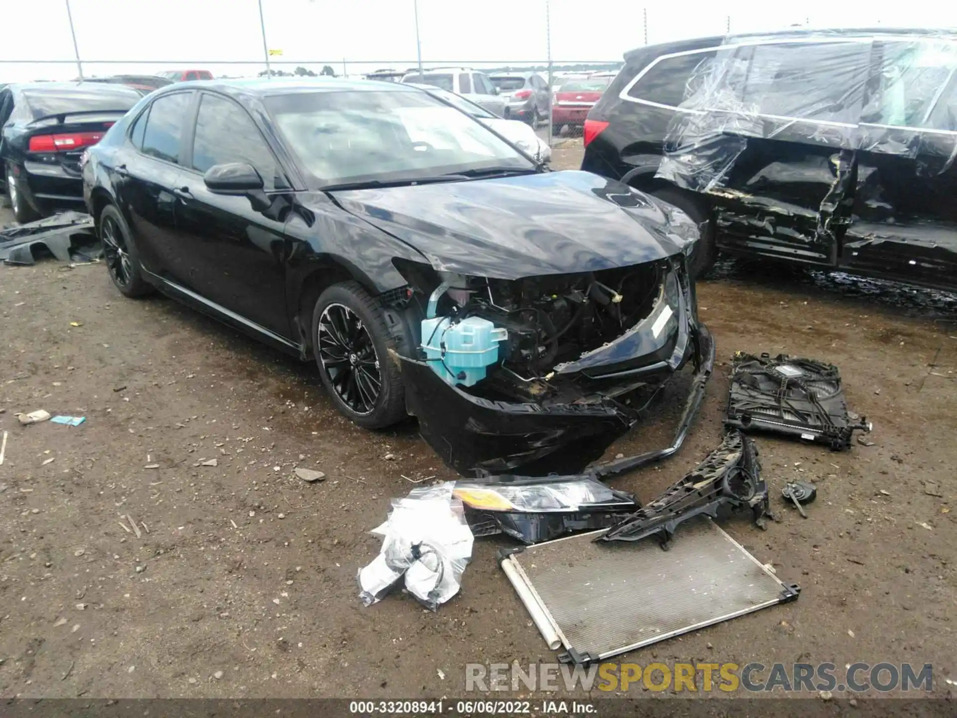 1 Photograph of a damaged car 4T1G11AK8LU310634 TOYOTA CAMRY 2020