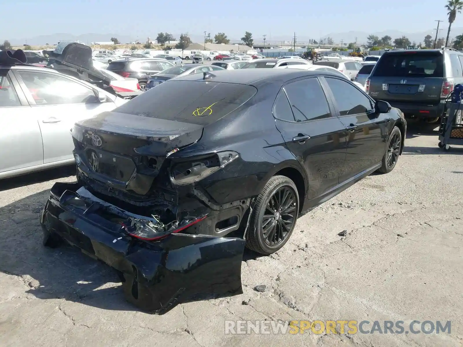 4 Photograph of a damaged car 4T1G11AK8LU320886 TOYOTA CAMRY 2020