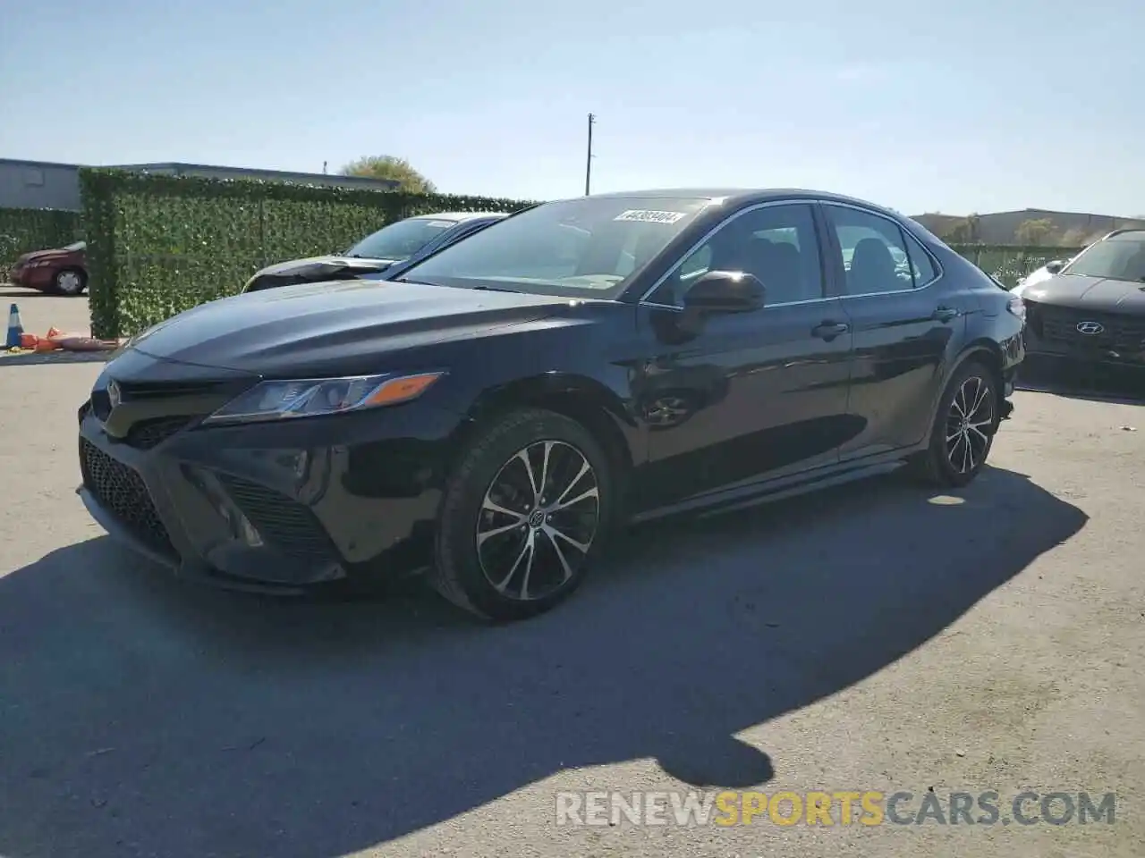 1 Photograph of a damaged car 4T1G11AK8LU327434 TOYOTA CAMRY 2020