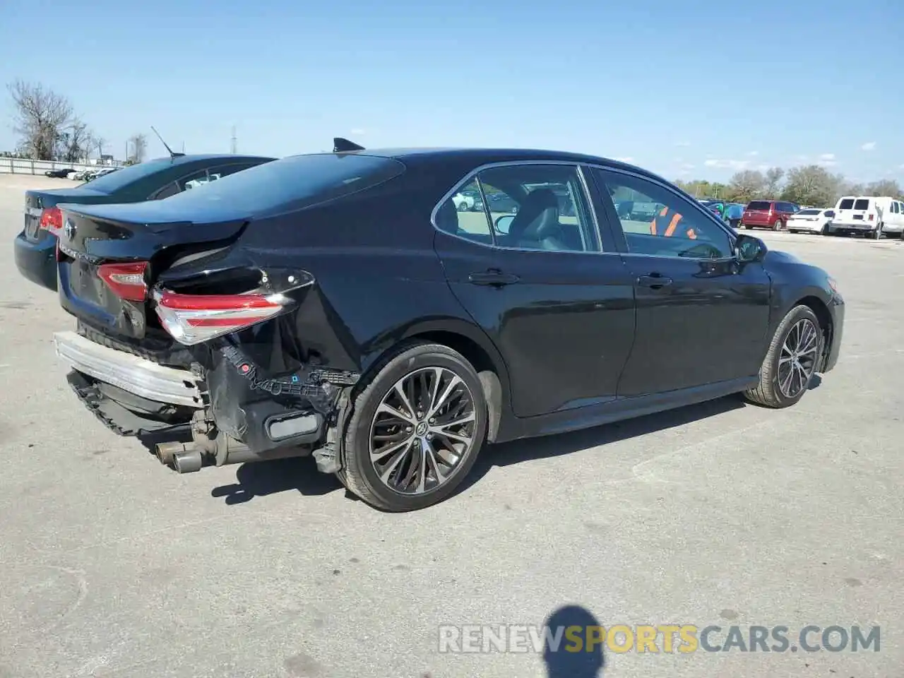 3 Photograph of a damaged car 4T1G11AK8LU327434 TOYOTA CAMRY 2020