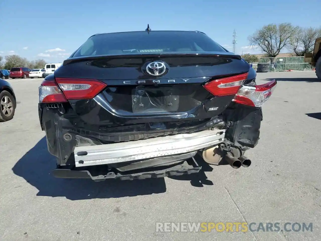 6 Photograph of a damaged car 4T1G11AK8LU327434 TOYOTA CAMRY 2020