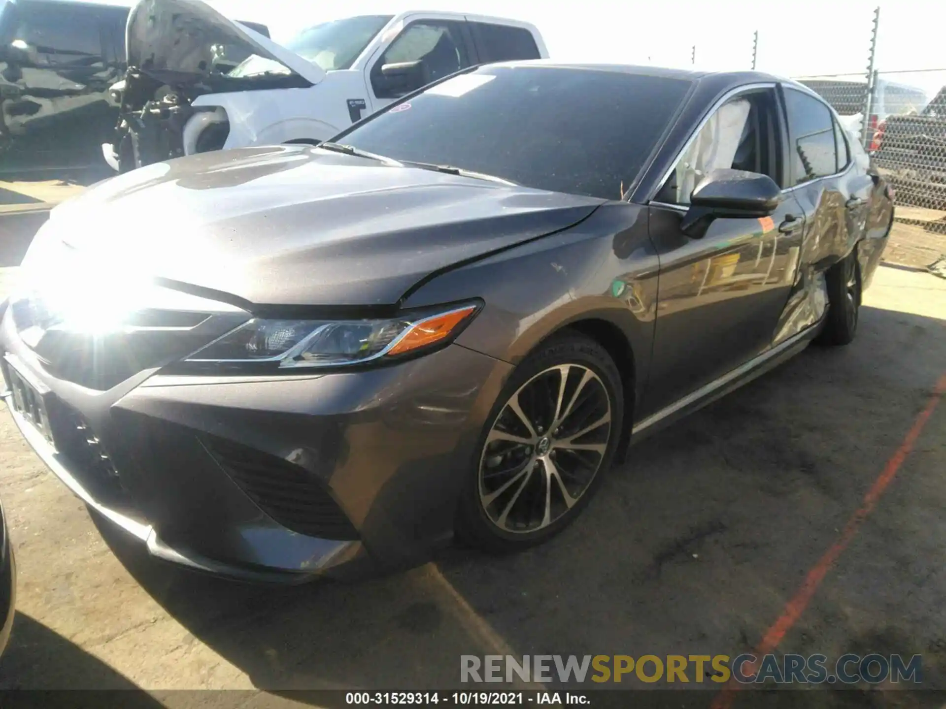 2 Photograph of a damaged car 4T1G11AK8LU328048 TOYOTA CAMRY 2020