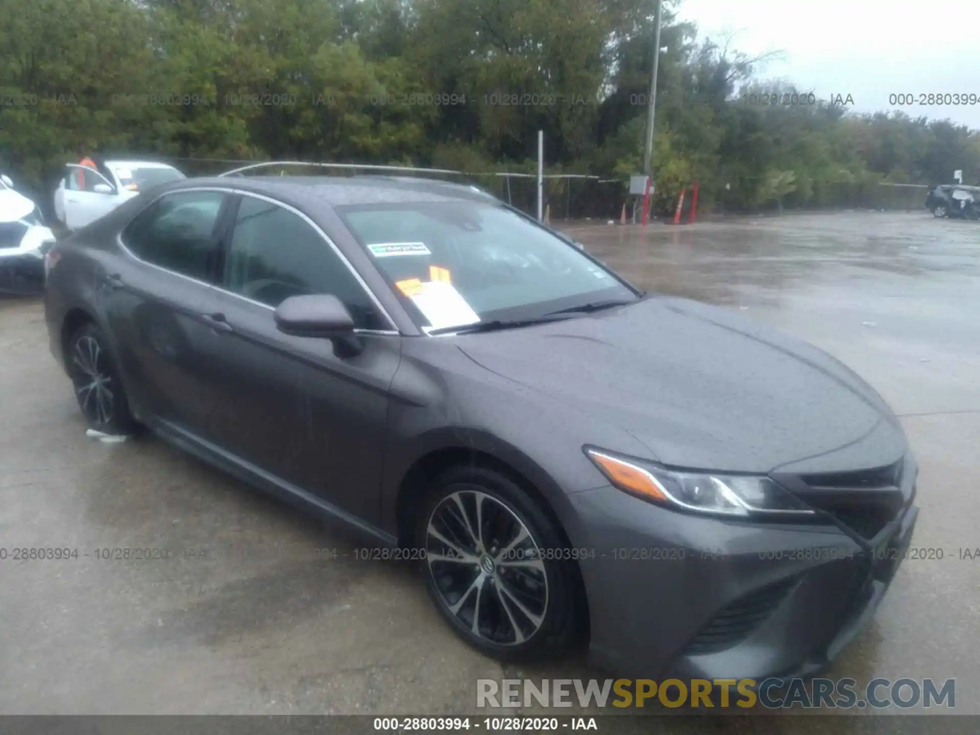 1 Photograph of a damaged car 4T1G11AK8LU329376 TOYOTA CAMRY 2020