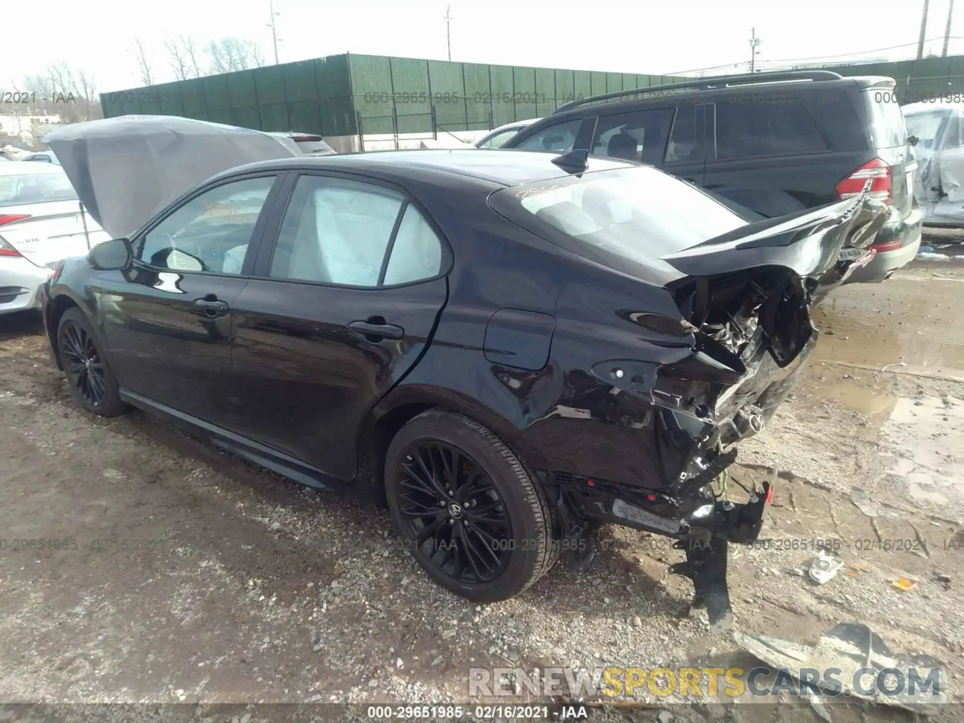 3 Photograph of a damaged car 4T1G11AK8LU332813 TOYOTA CAMRY 2020