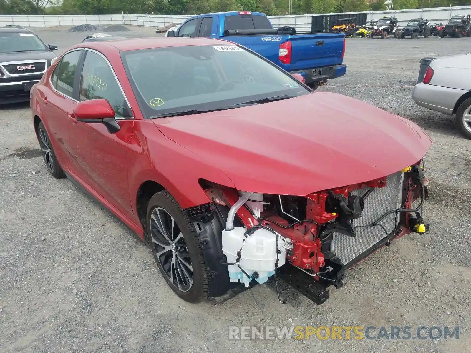 1 Photograph of a damaged car 4T1G11AK8LU334948 TOYOTA CAMRY 2020