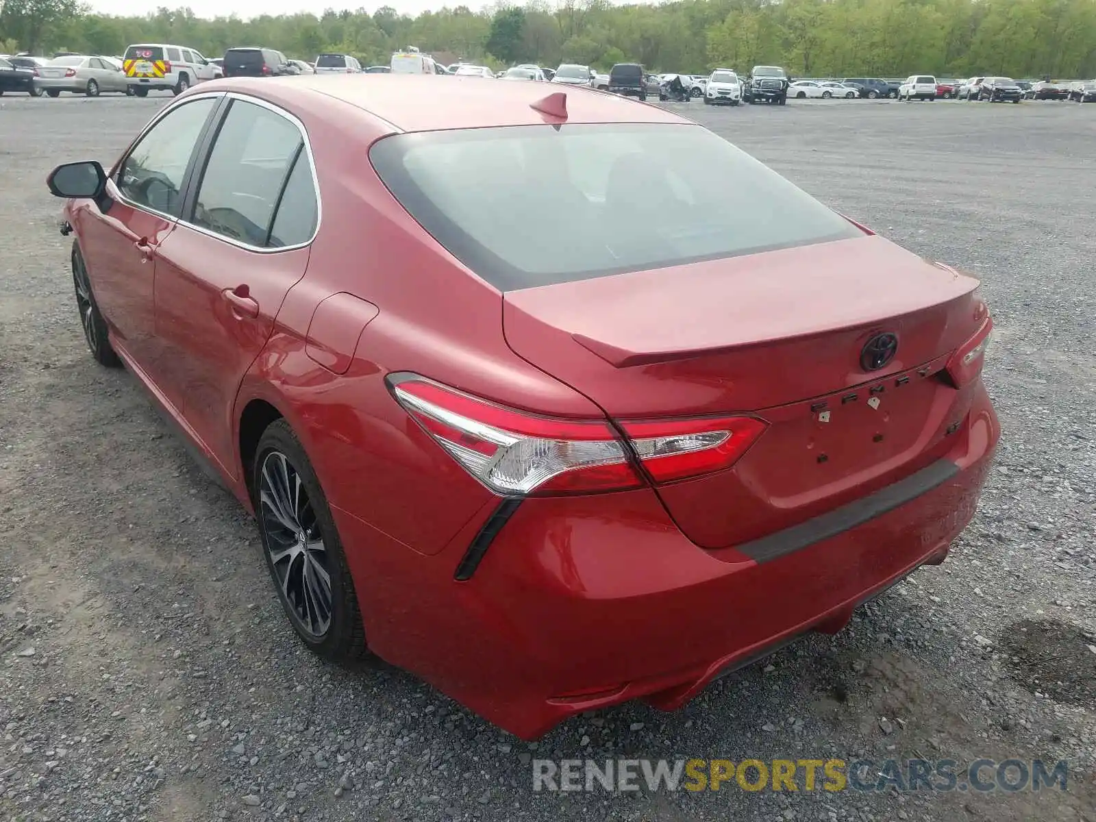 3 Photograph of a damaged car 4T1G11AK8LU334948 TOYOTA CAMRY 2020