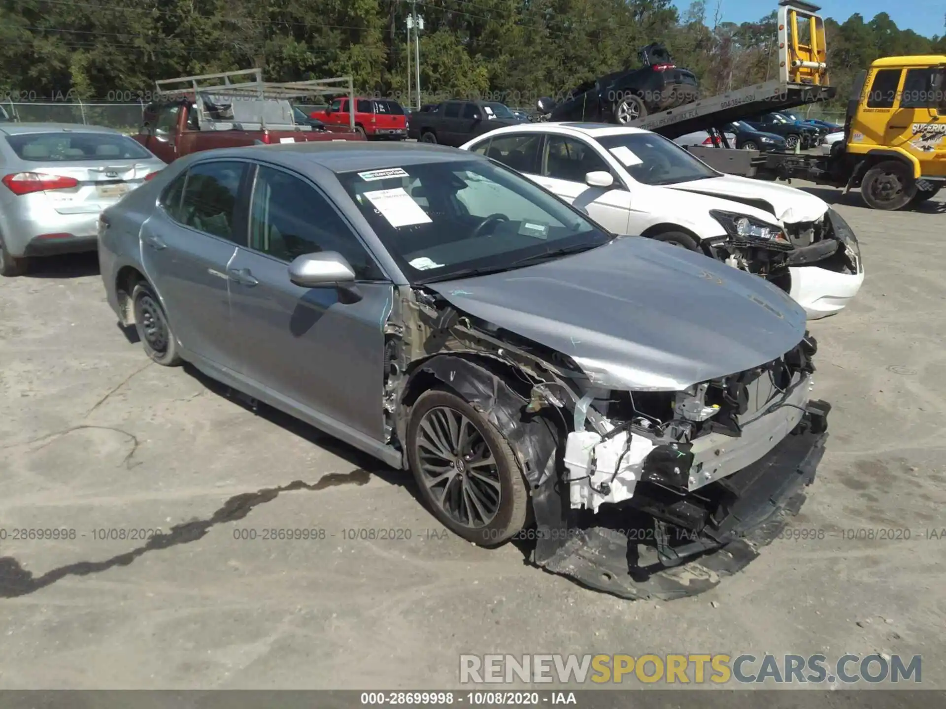 1 Photograph of a damaged car 4T1G11AK8LU337896 TOYOTA CAMRY 2020