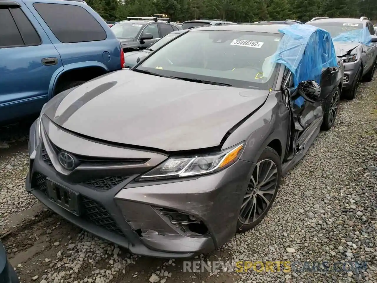 2 Photograph of a damaged car 4T1G11AK8LU339633 TOYOTA CAMRY 2020