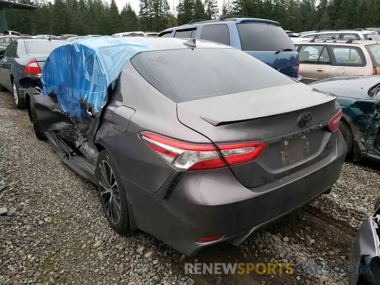 3 Photograph of a damaged car 4T1G11AK8LU339633 TOYOTA CAMRY 2020