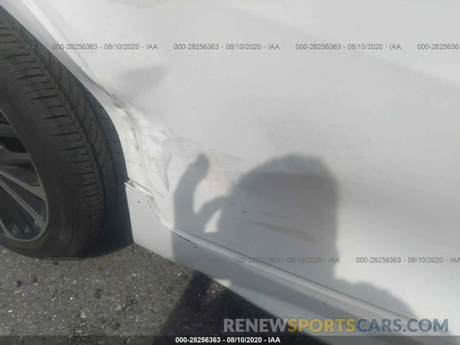 6 Photograph of a damaged car 4T1G11AK8LU342449 TOYOTA CAMRY 2020