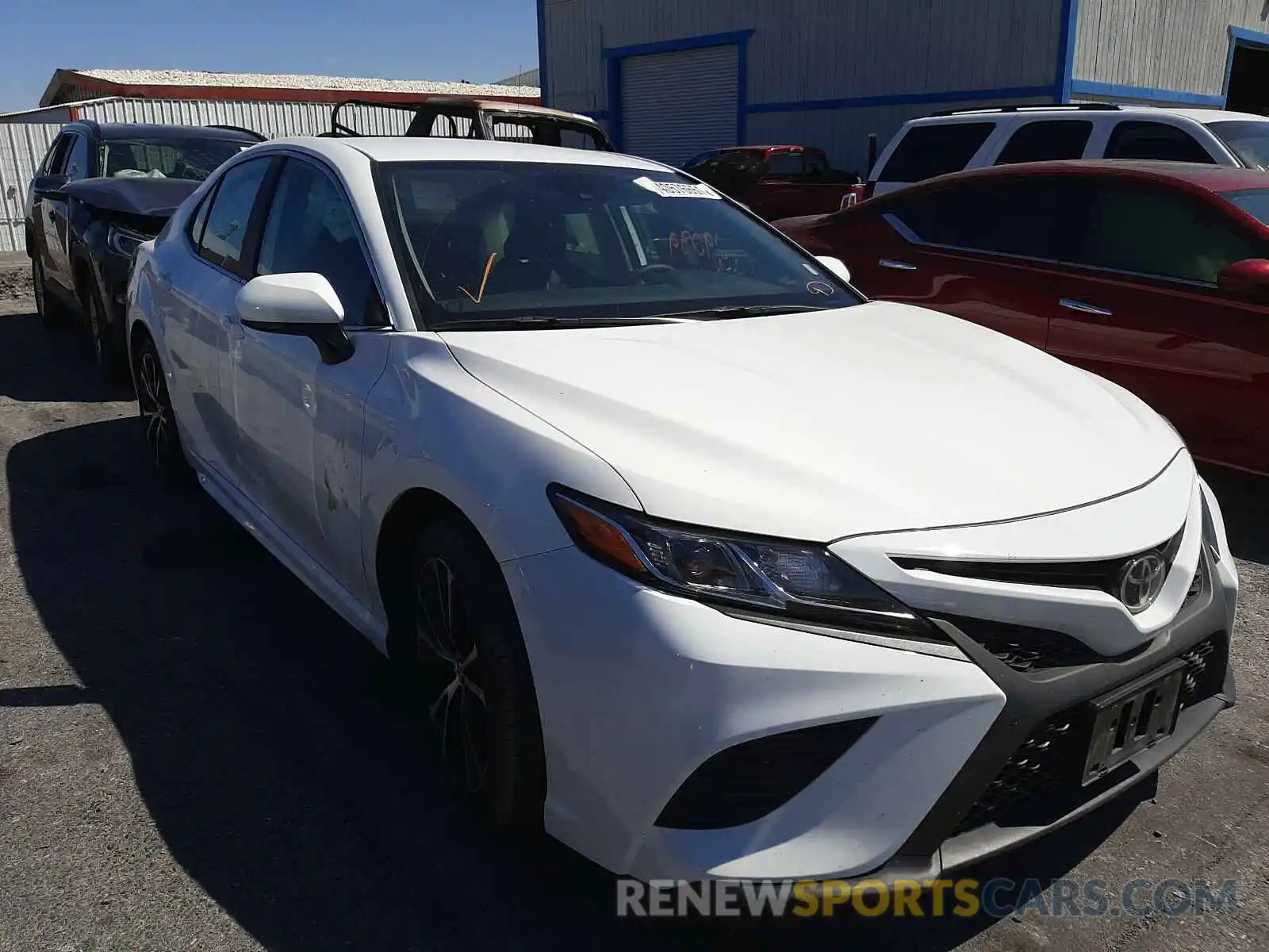 1 Photograph of a damaged car 4T1G11AK8LU344251 TOYOTA CAMRY 2020