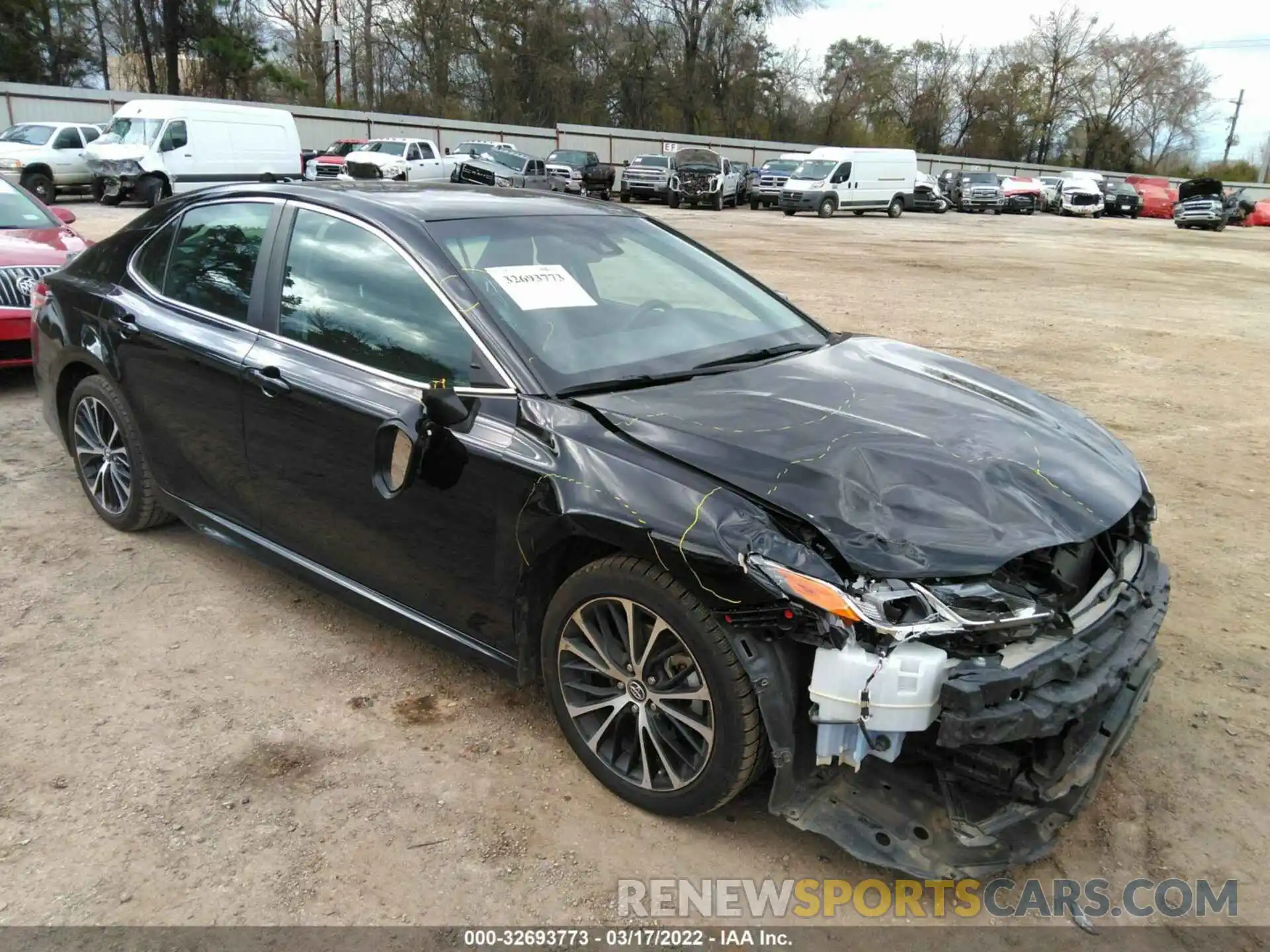 1 Photograph of a damaged car 4T1G11AK8LU344637 TOYOTA CAMRY 2020