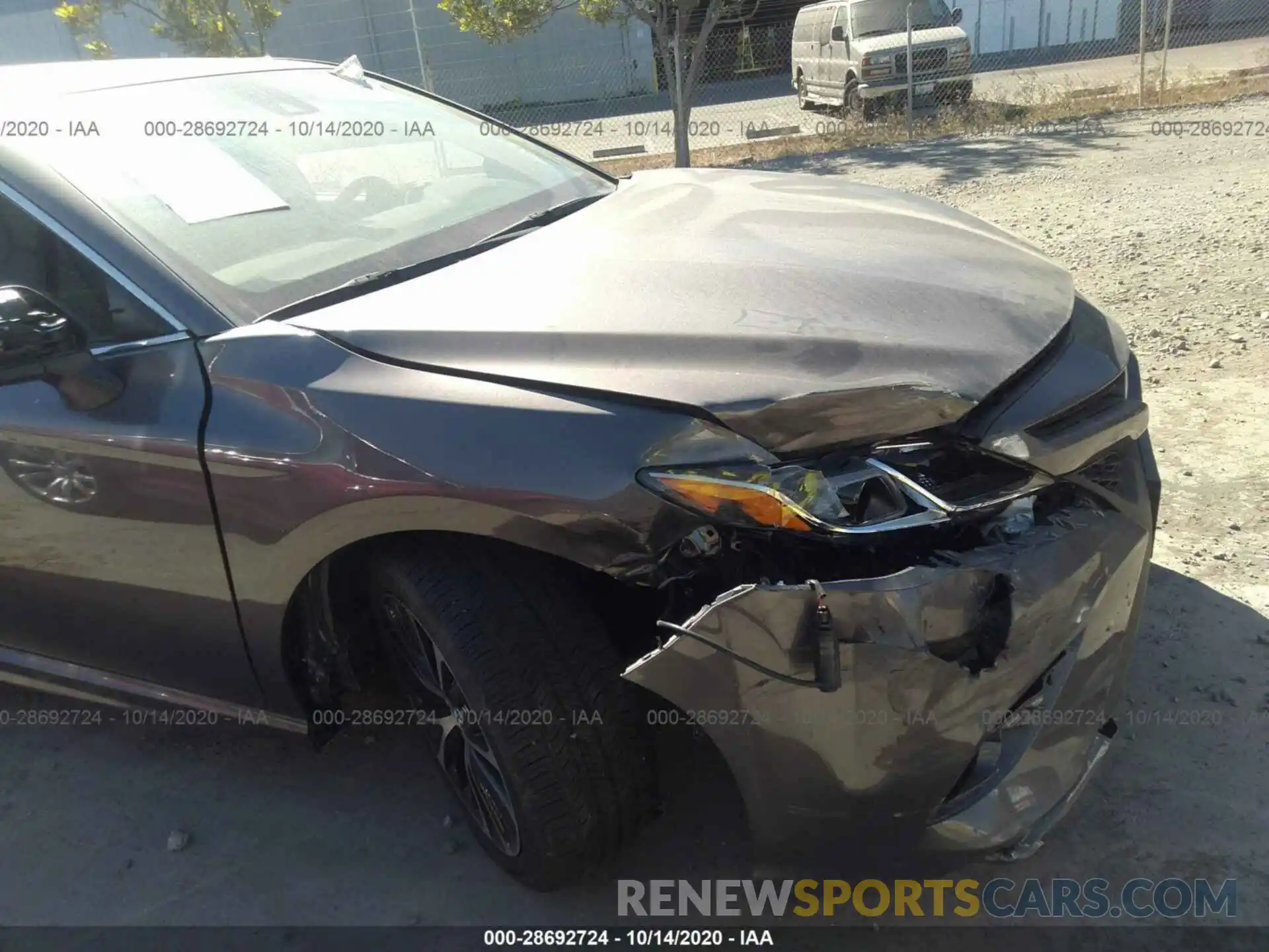 6 Photograph of a damaged car 4T1G11AK8LU345173 TOYOTA CAMRY 2020