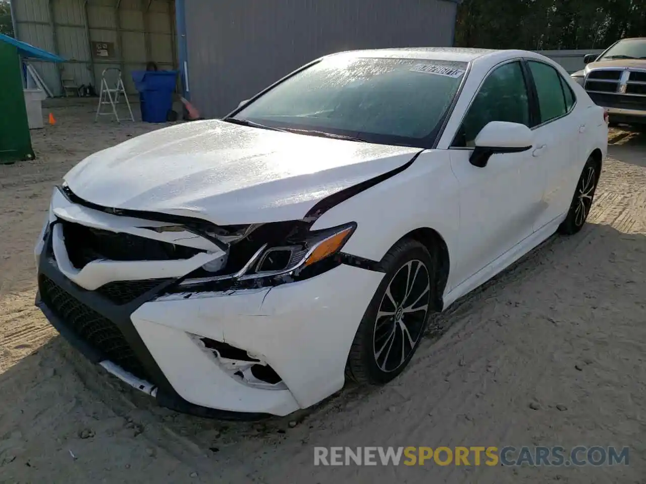 2 Photograph of a damaged car 4T1G11AK8LU348039 TOYOTA CAMRY 2020