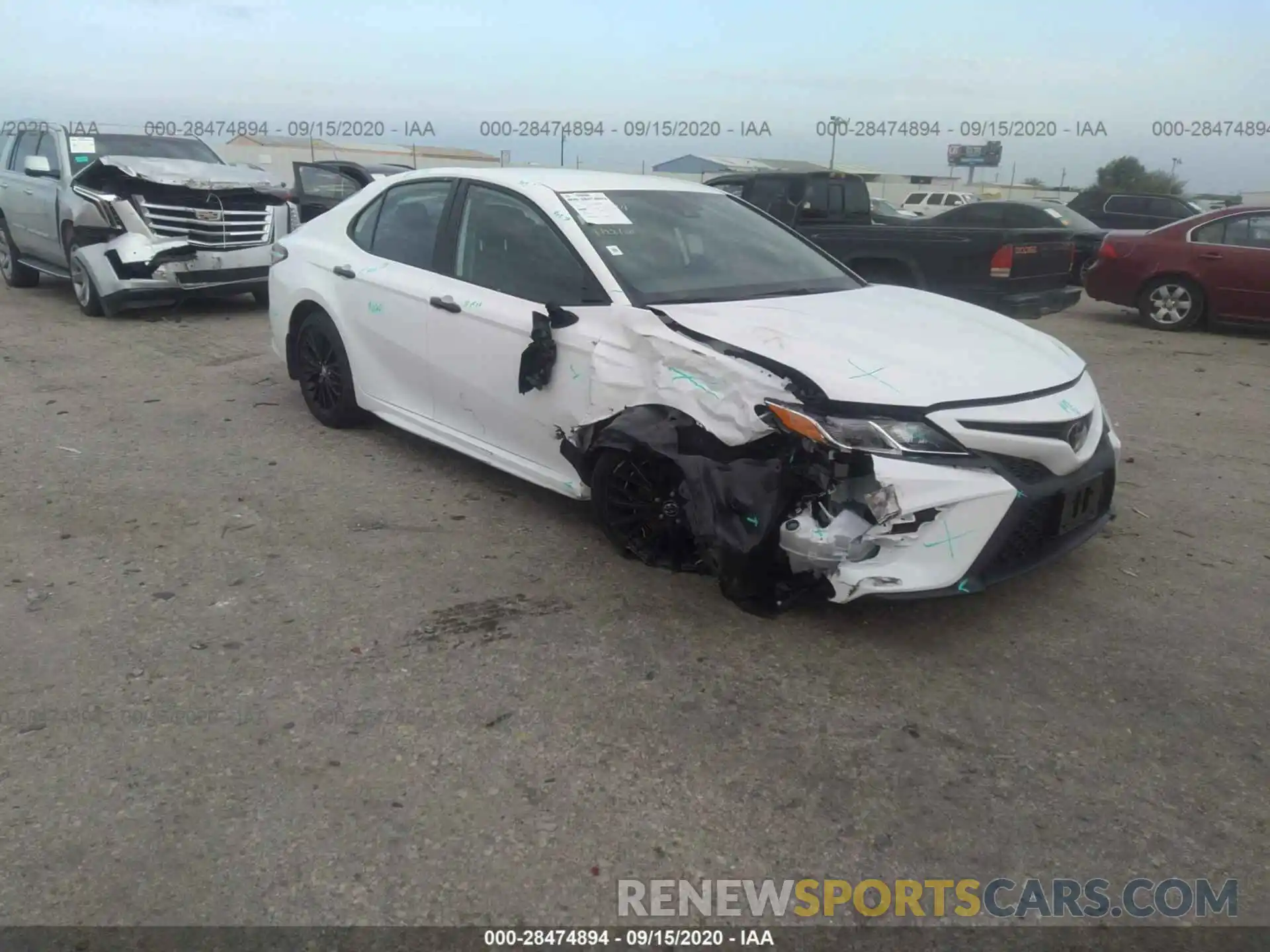 6 Photograph of a damaged car 4T1G11AK8LU354519 TOYOTA CAMRY 2020