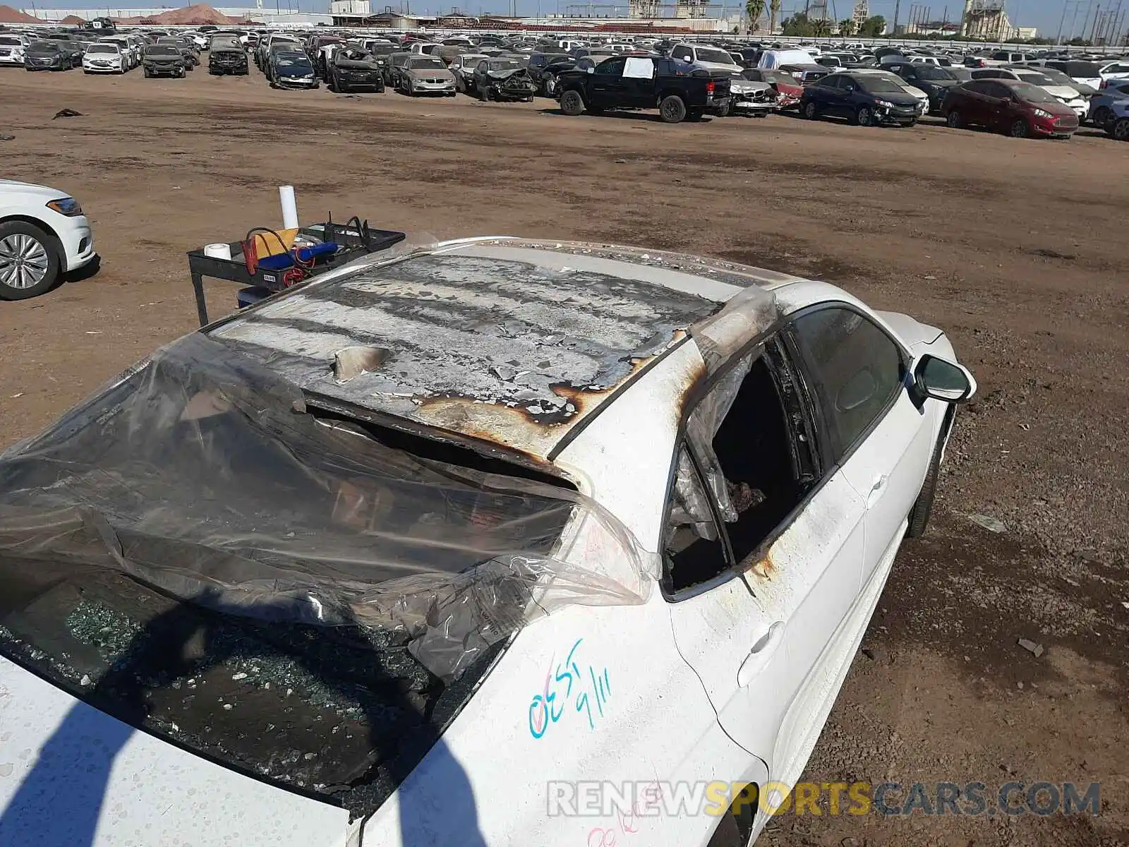 9 Photograph of a damaged car 4T1G11AK8LU354648 TOYOTA CAMRY 2020