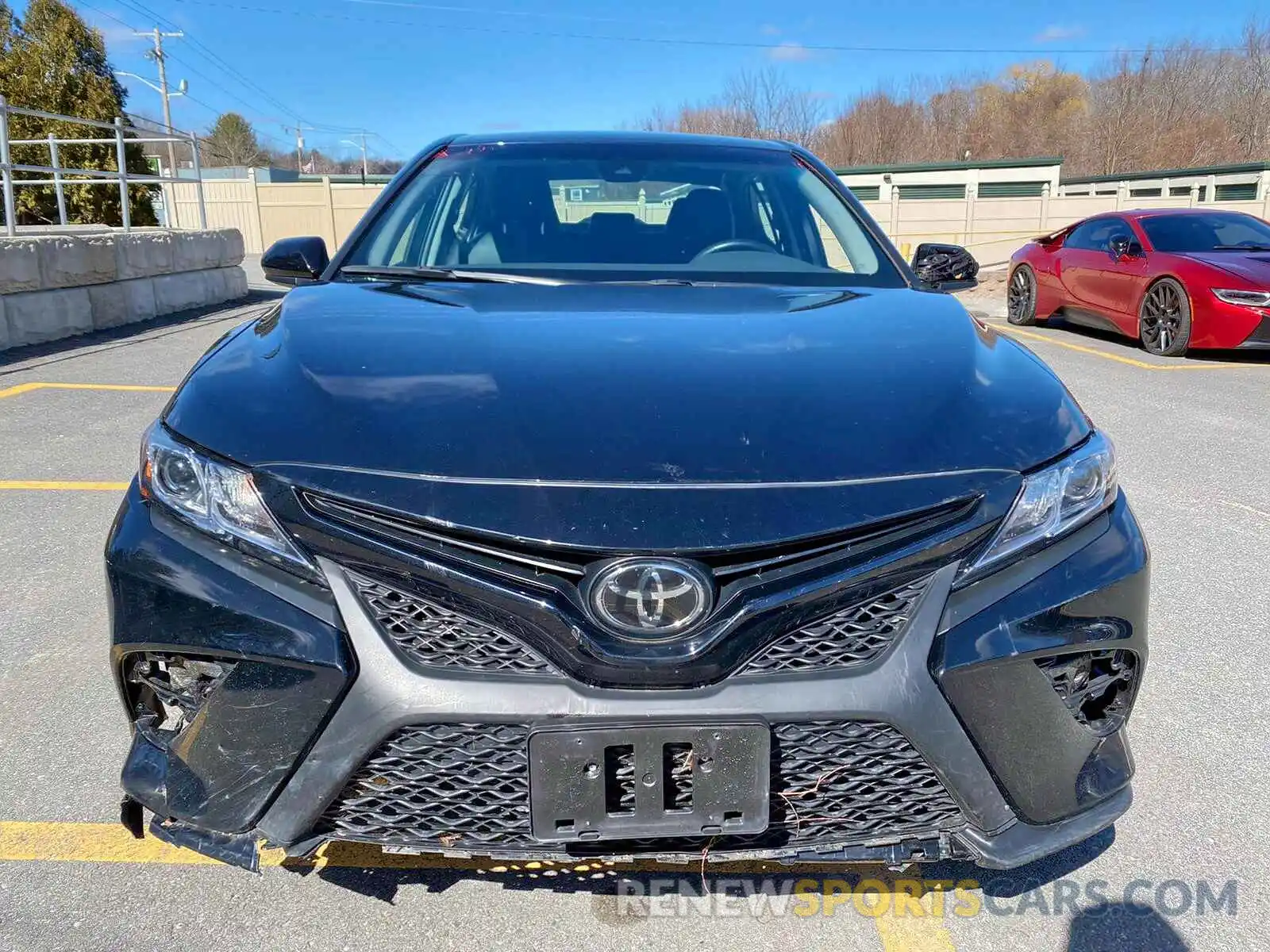 10 Photograph of a damaged car 4T1G11AK8LU356870 TOYOTA CAMRY 2020