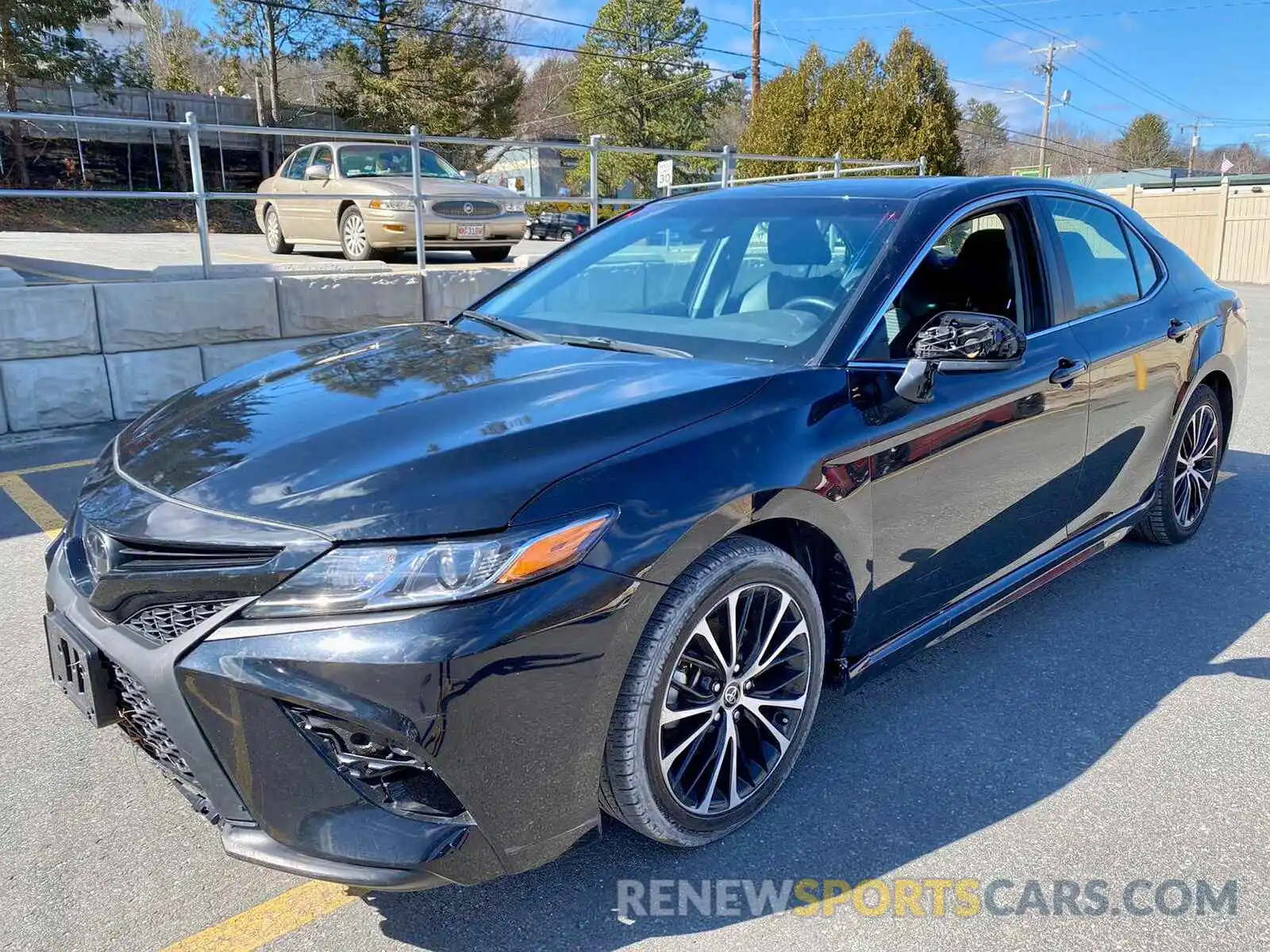 3 Photograph of a damaged car 4T1G11AK8LU356870 TOYOTA CAMRY 2020