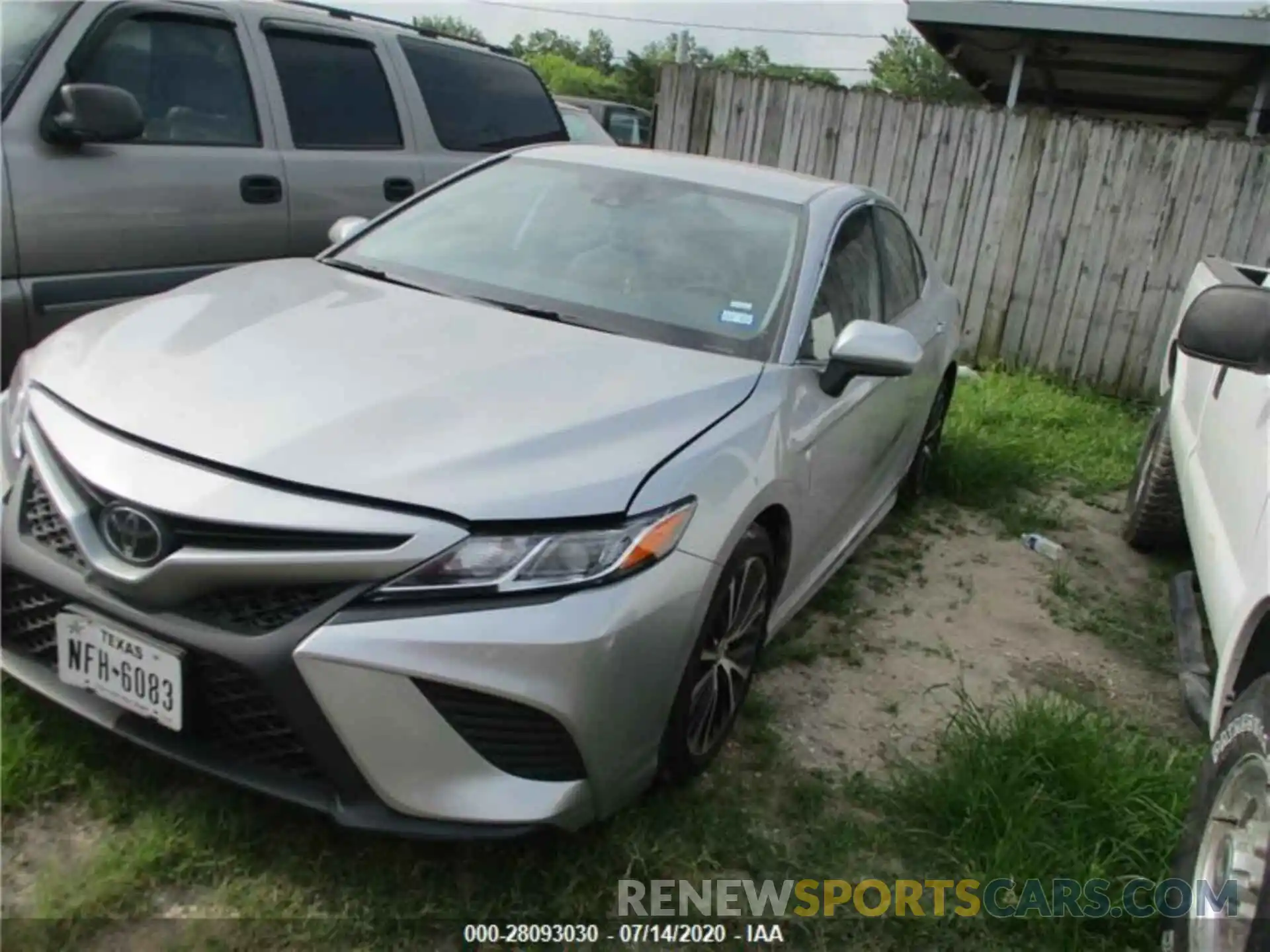 8 Photograph of a damaged car 4T1G11AK8LU358196 TOYOTA CAMRY 2020