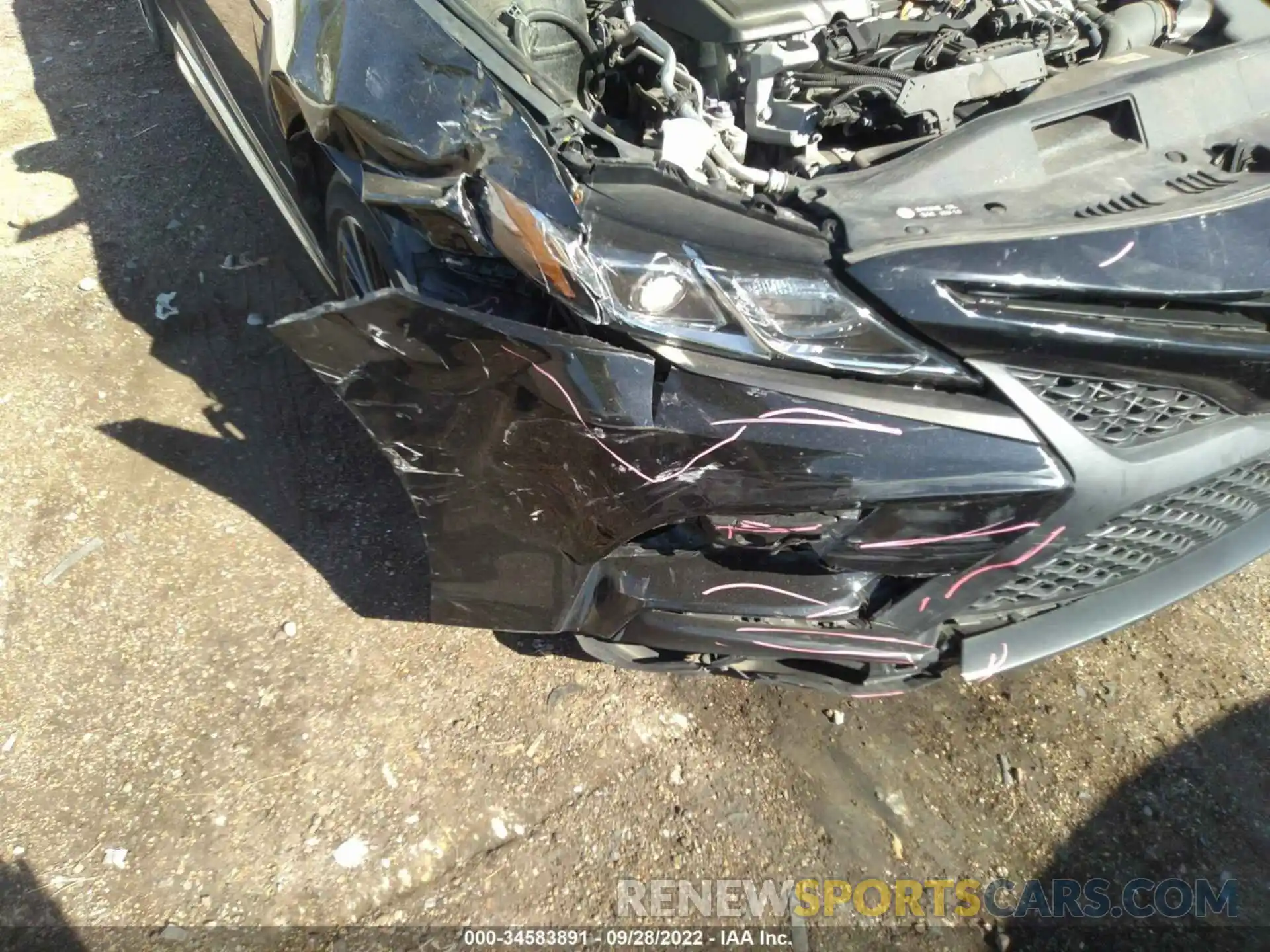 6 Photograph of a damaged car 4T1G11AK8LU359977 TOYOTA CAMRY 2020