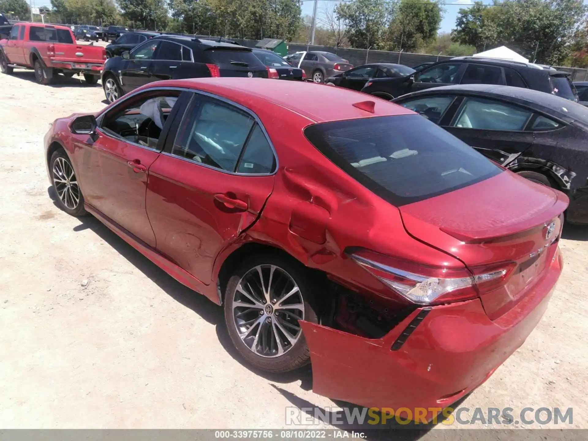 3 Photograph of a damaged car 4T1G11AK8LU360708 TOYOTA CAMRY 2020