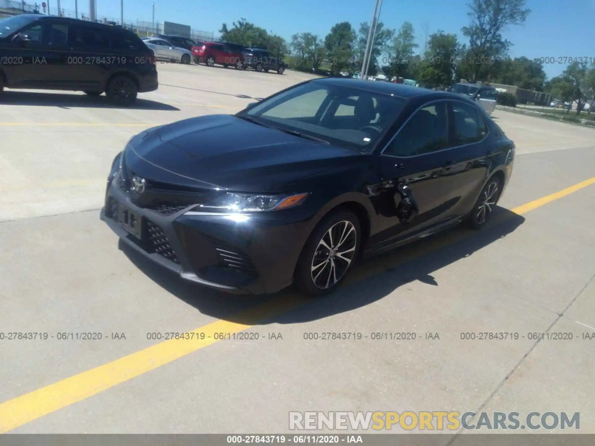 2 Photograph of a damaged car 4T1G11AK8LU362264 TOYOTA CAMRY 2020