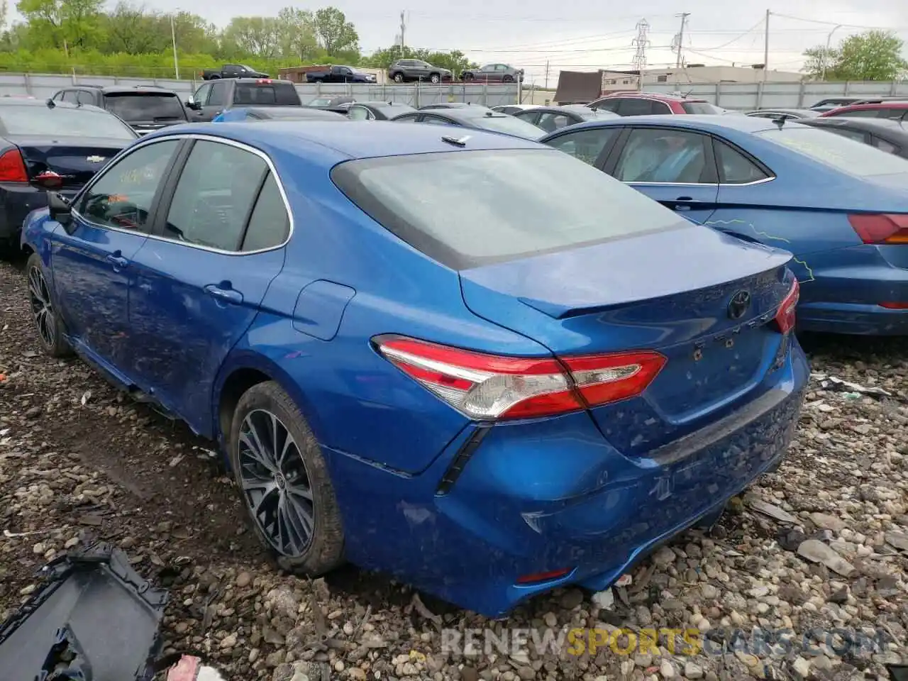 3 Photograph of a damaged car 4T1G11AK8LU376813 TOYOTA CAMRY 2020