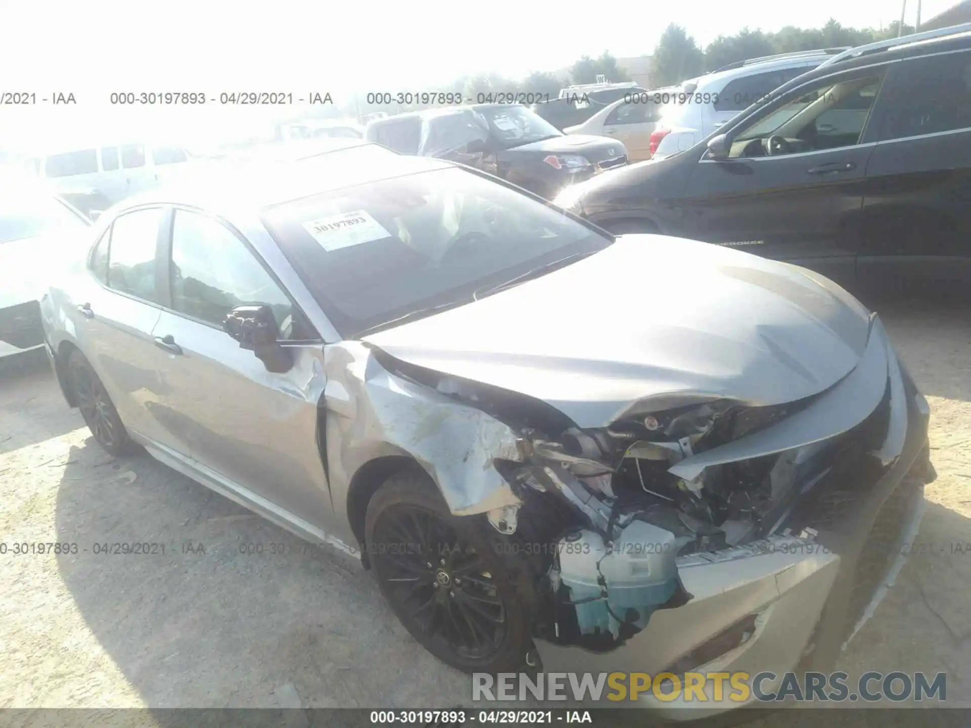 1 Photograph of a damaged car 4T1G11AK8LU384037 TOYOTA CAMRY 2020