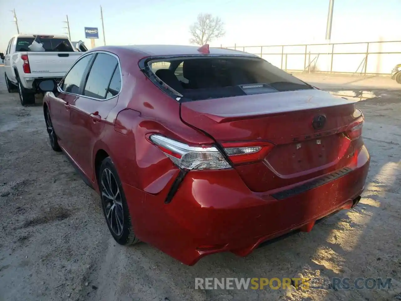 3 Photograph of a damaged car 4T1G11AK8LU393837 TOYOTA CAMRY 2020