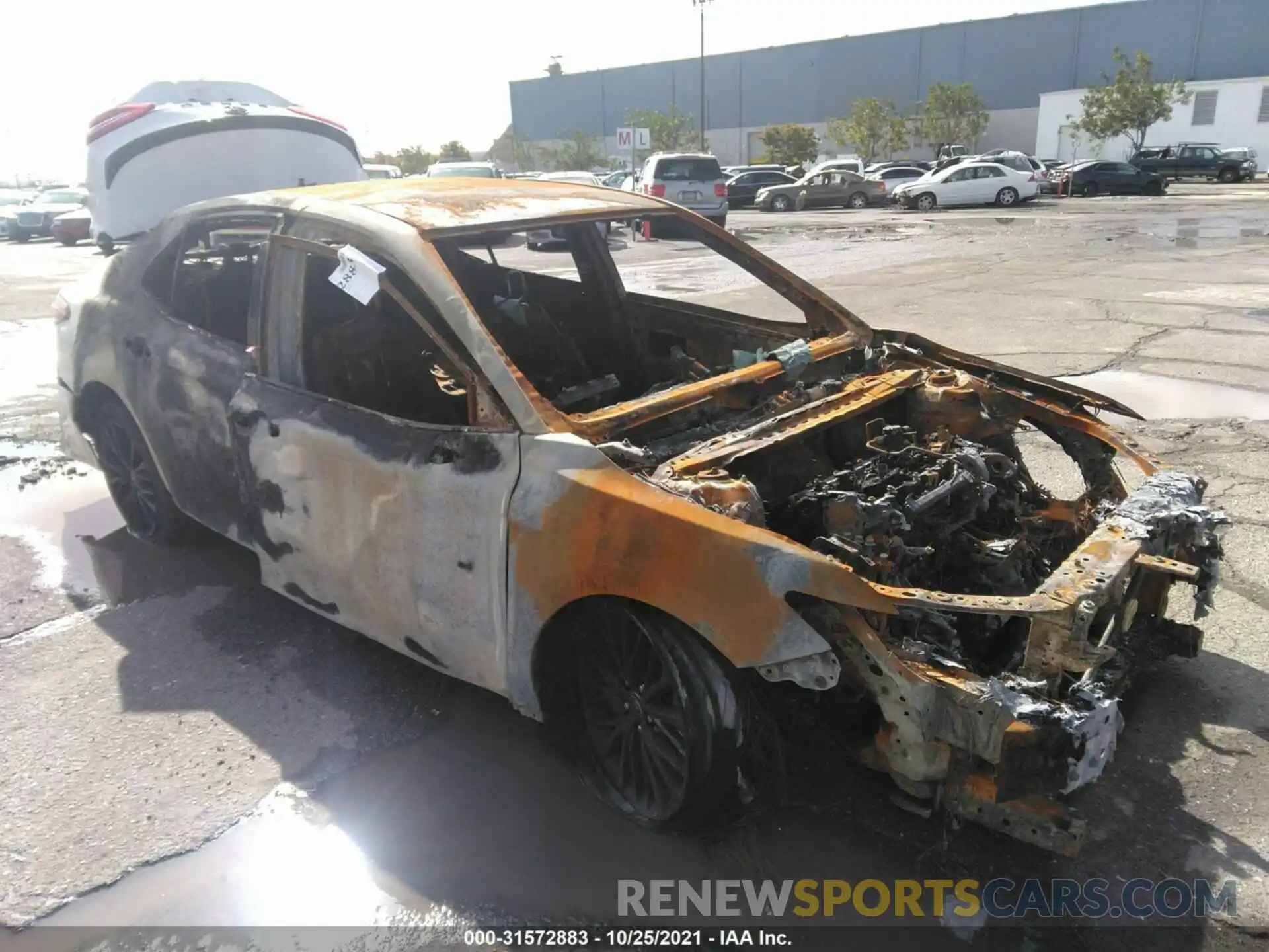 1 Photograph of a damaged car 4T1G11AK8LU396432 TOYOTA CAMRY 2020