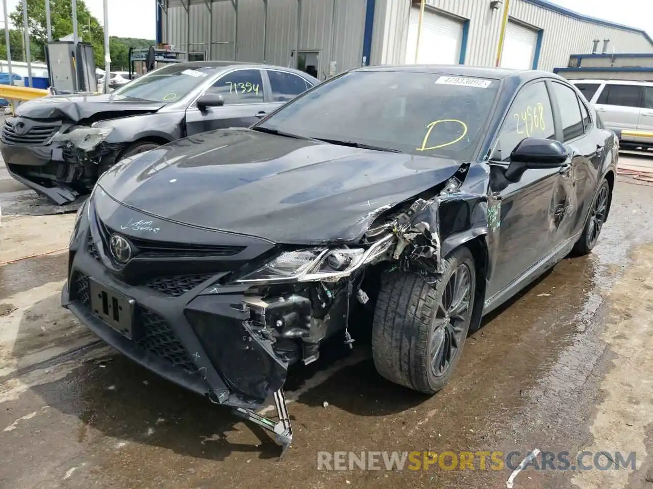 2 Photograph of a damaged car 4T1G11AK8LU398326 TOYOTA CAMRY 2020