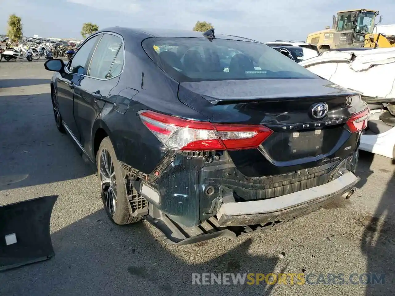 3 Photograph of a damaged car 4T1G11AK8LU505388 TOYOTA CAMRY 2020