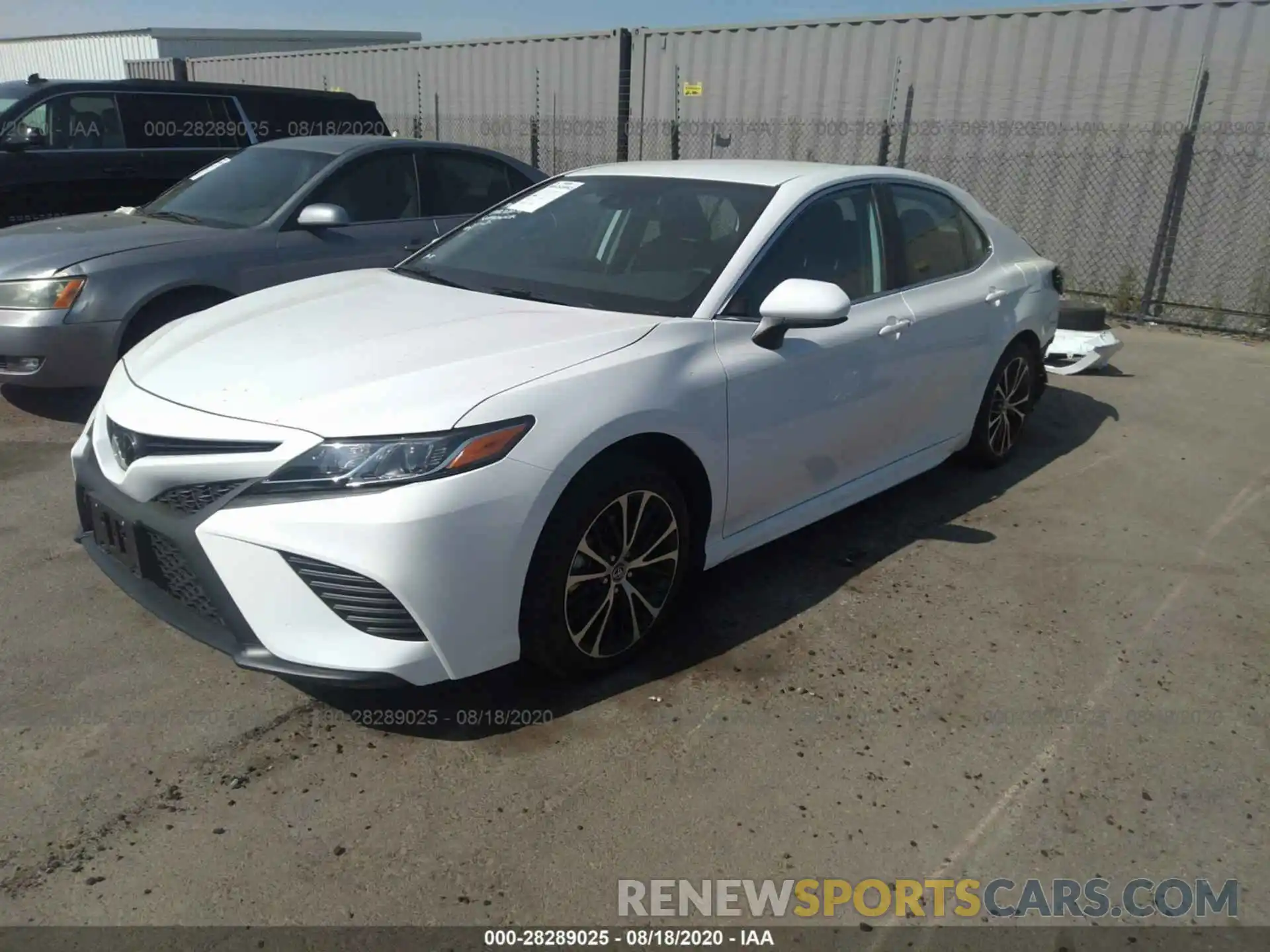 2 Photograph of a damaged car 4T1G11AK8LU866281 TOYOTA CAMRY 2020