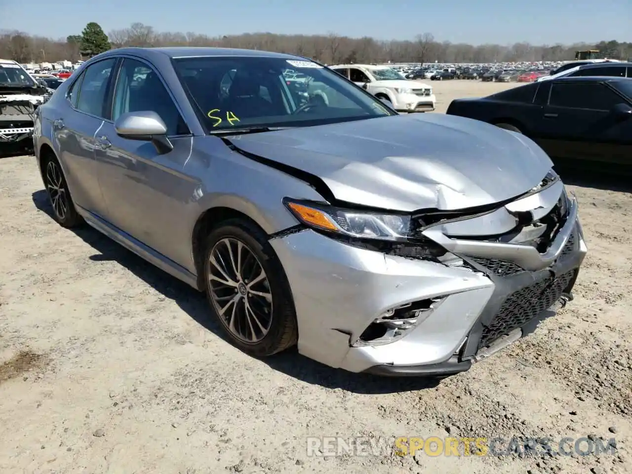 1 Photograph of a damaged car 4T1G11AK8LU867298 TOYOTA CAMRY 2020