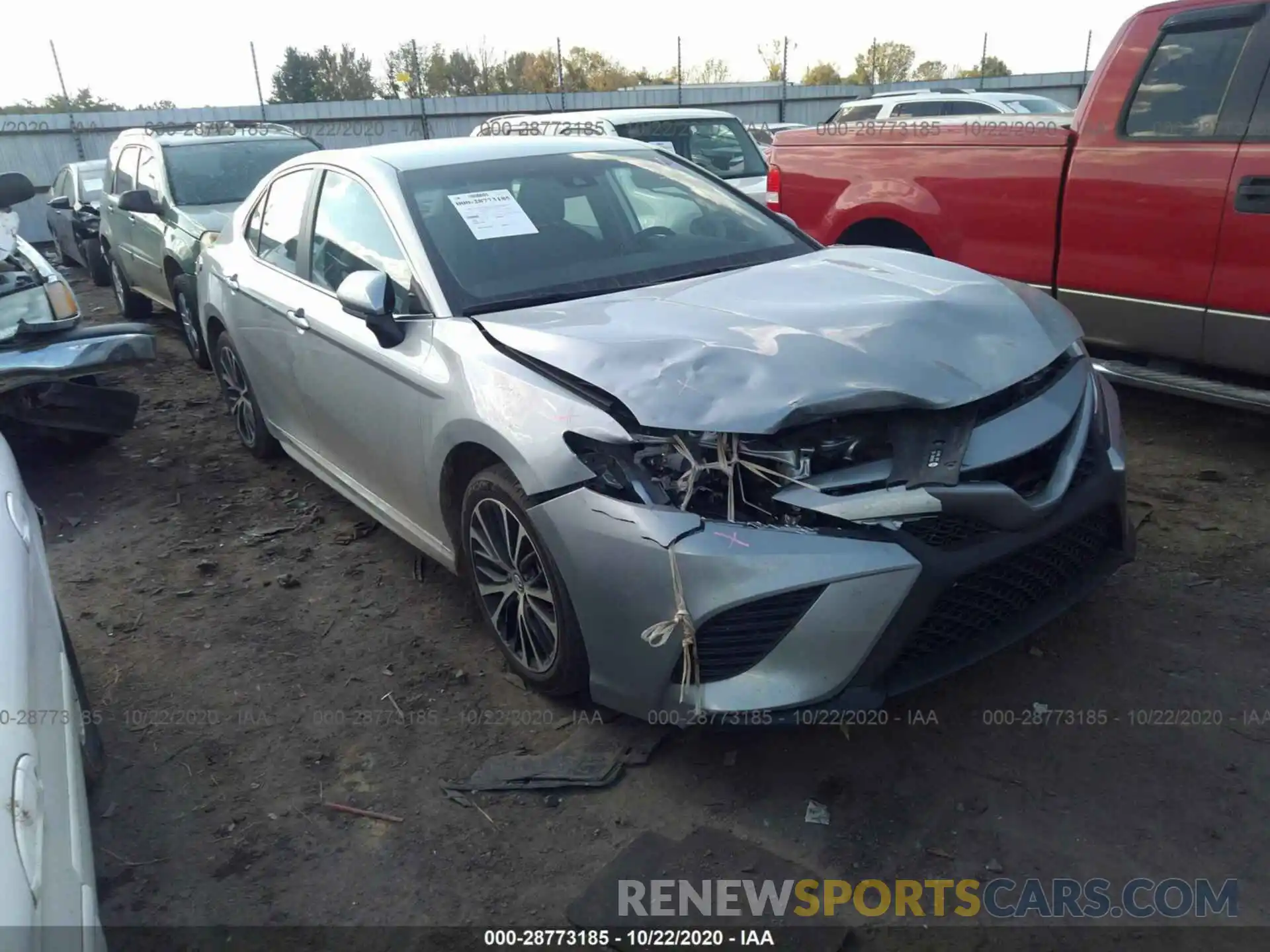 1 Photograph of a damaged car 4T1G11AK8LU869021 TOYOTA CAMRY 2020