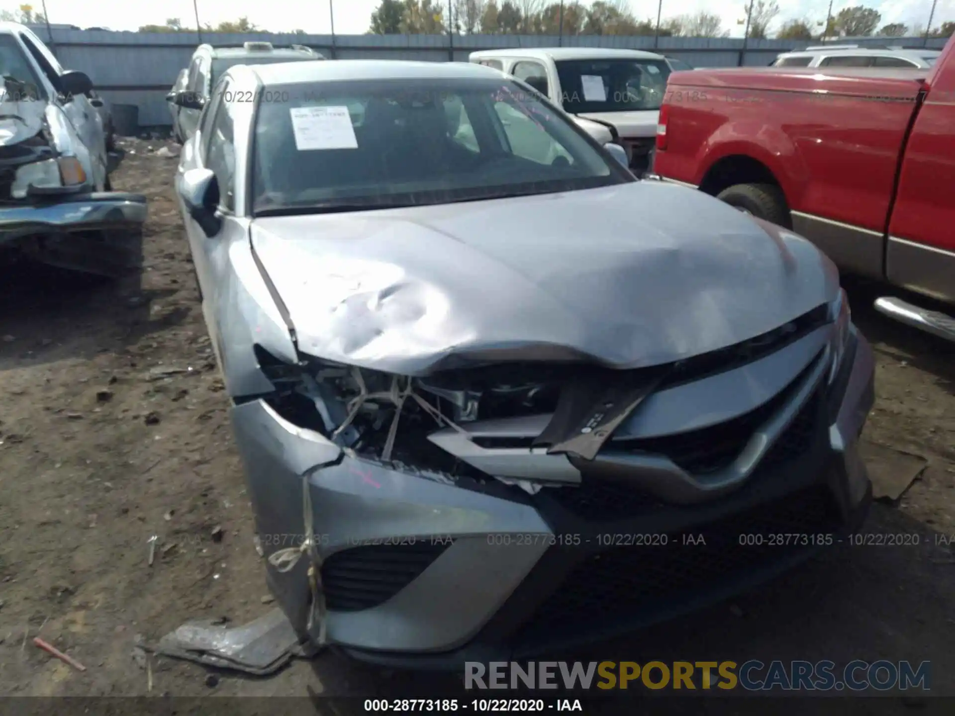 6 Photograph of a damaged car 4T1G11AK8LU869021 TOYOTA CAMRY 2020