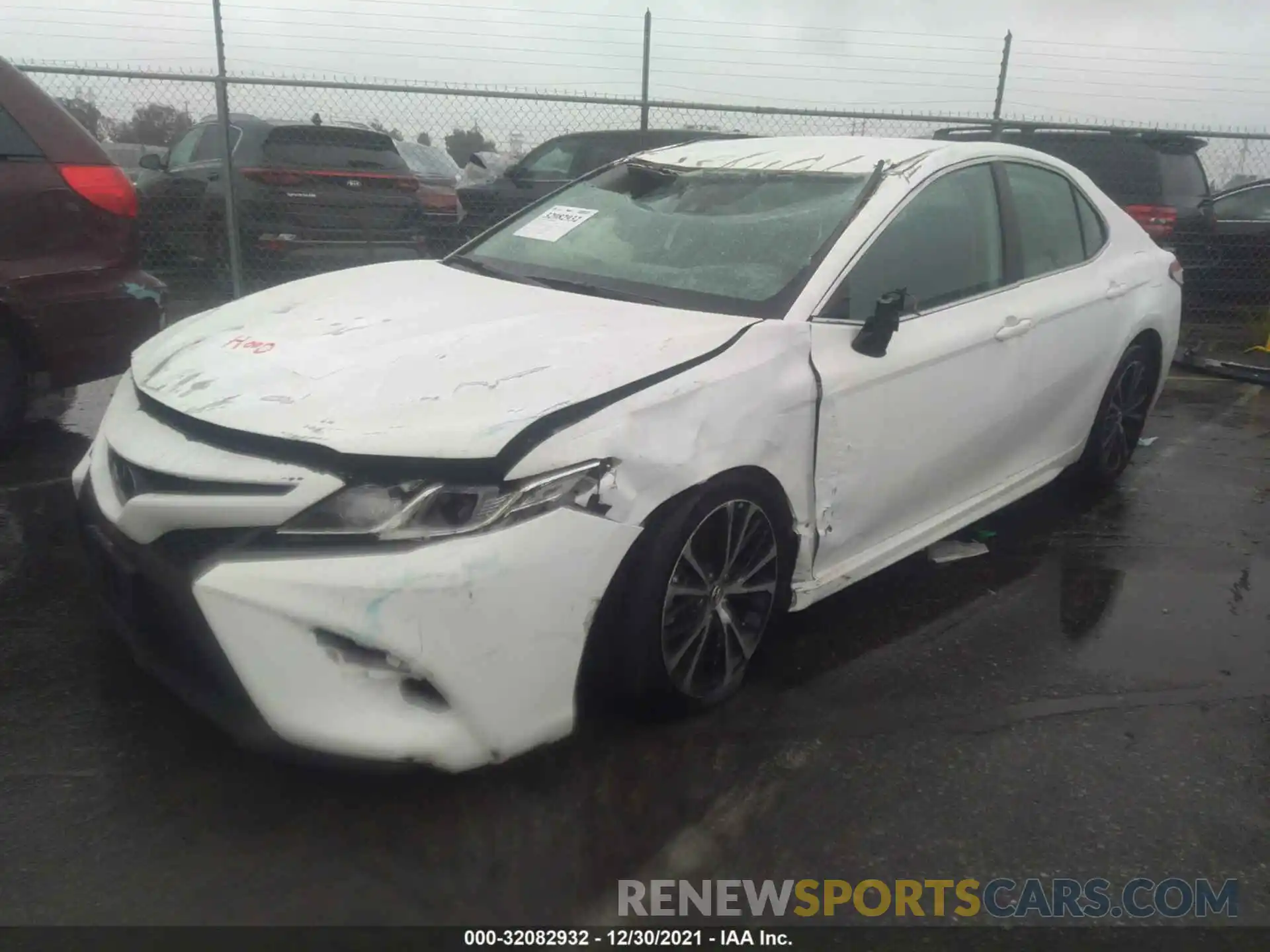 2 Photograph of a damaged car 4T1G11AK8LU872503 TOYOTA CAMRY 2020