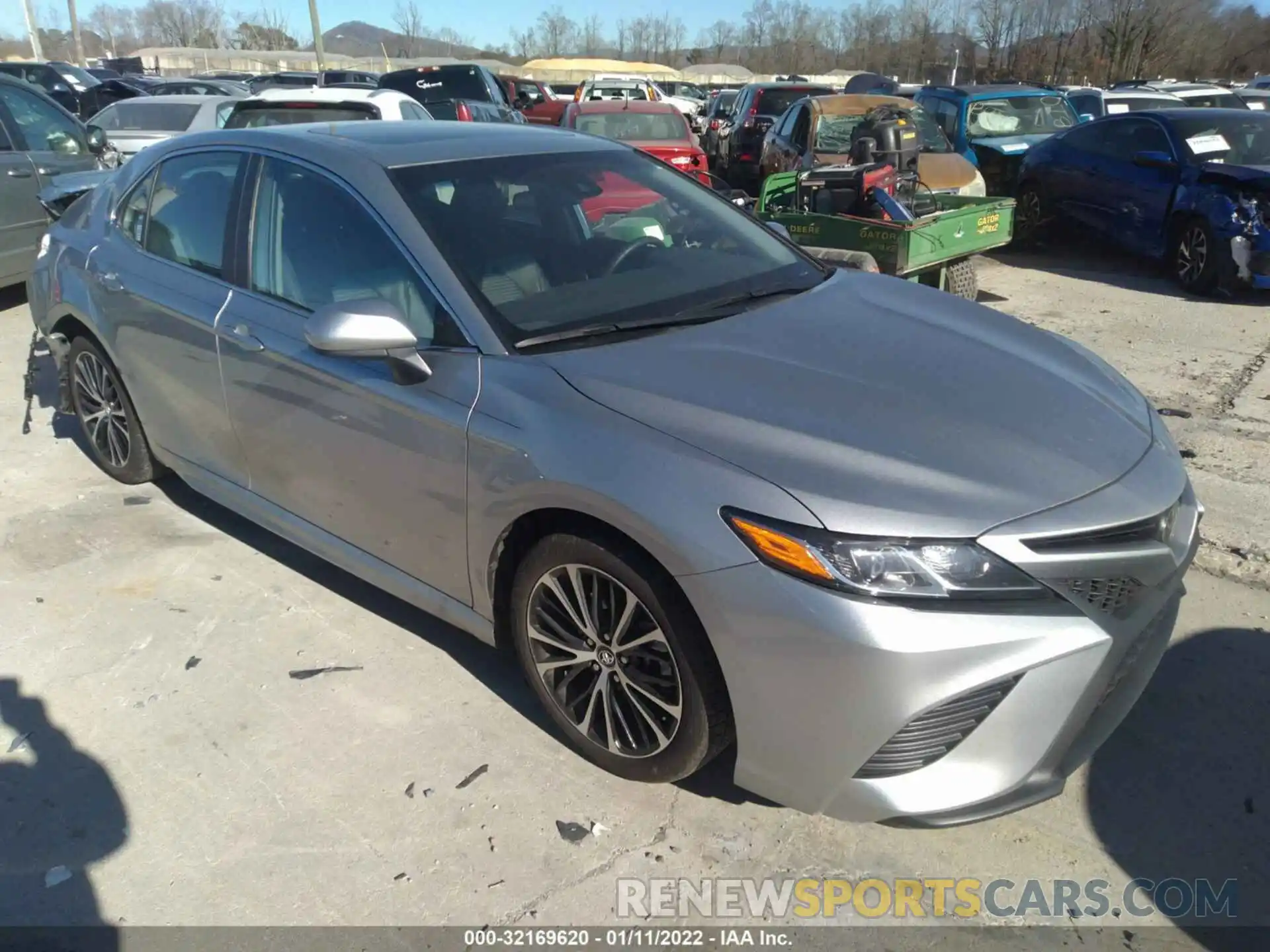 1 Photograph of a damaged car 4T1G11AK8LU874123 TOYOTA CAMRY 2020