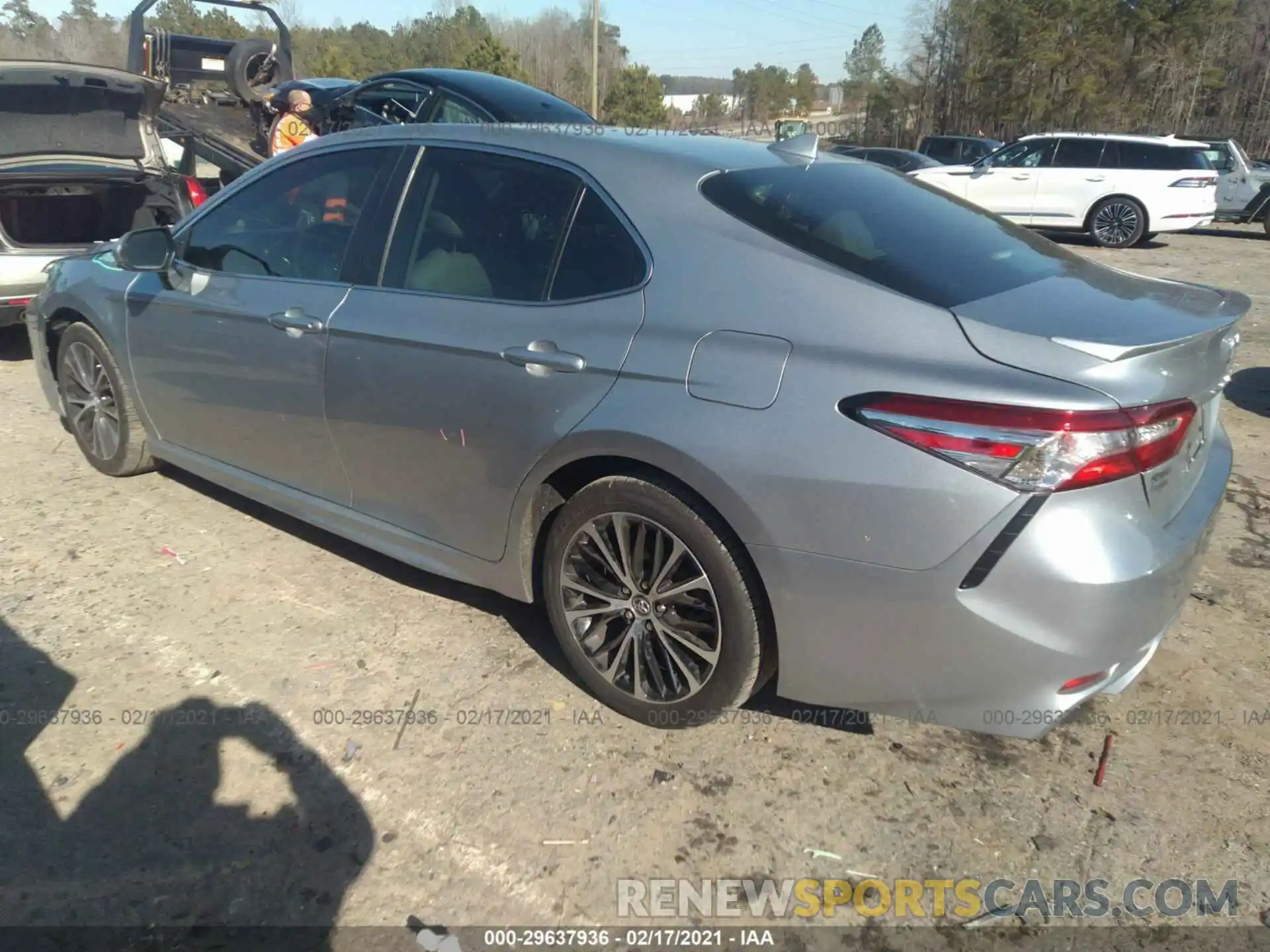 3 Photograph of a damaged car 4T1G11AK8LU876003 TOYOTA CAMRY 2020