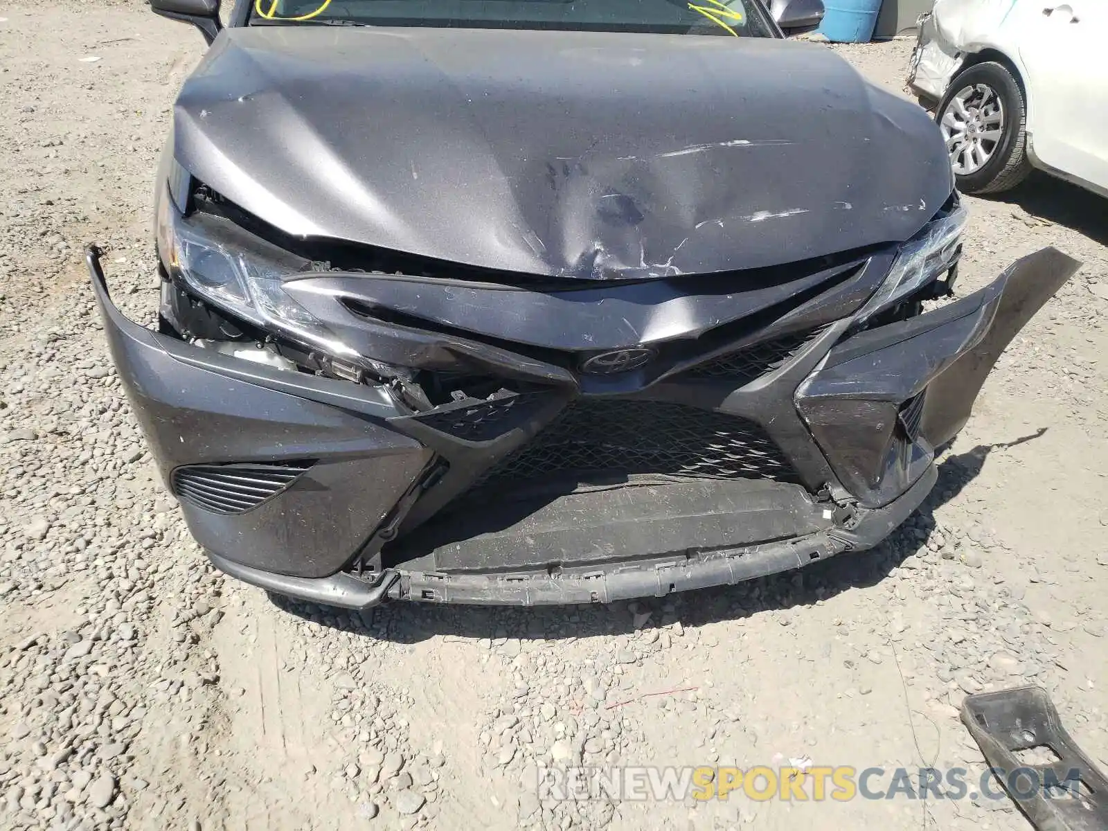 9 Photograph of a damaged car 4T1G11AK8LU877149 TOYOTA CAMRY 2020